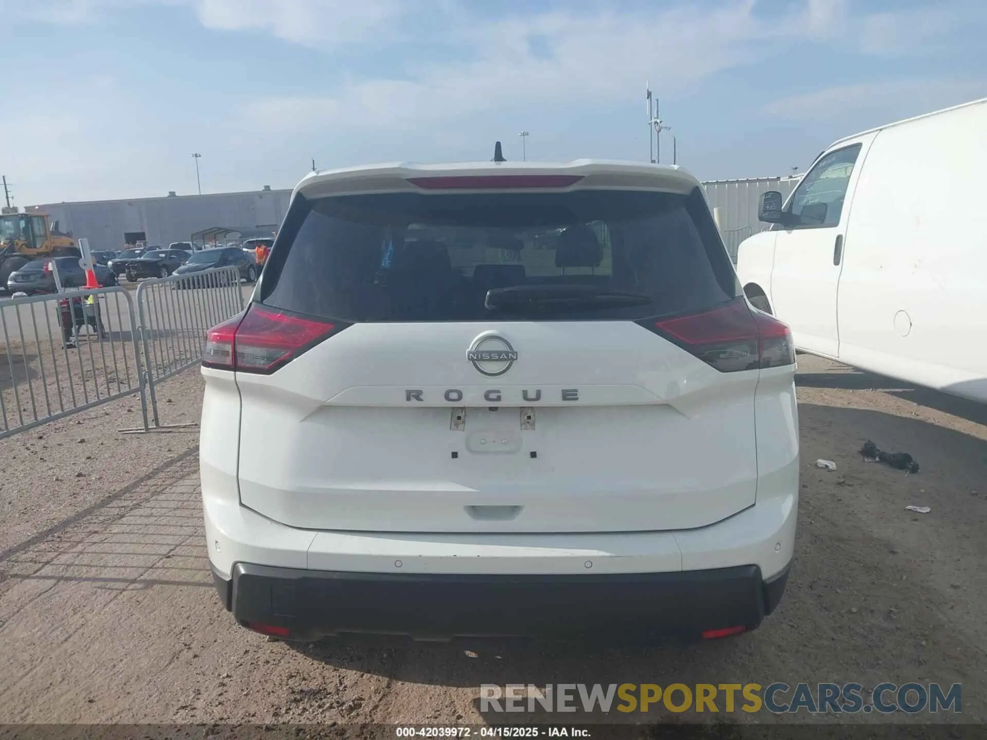 16 Photograph of a damaged car 5N1BT3AAXRC748688 NISSAN ROGUE 2024