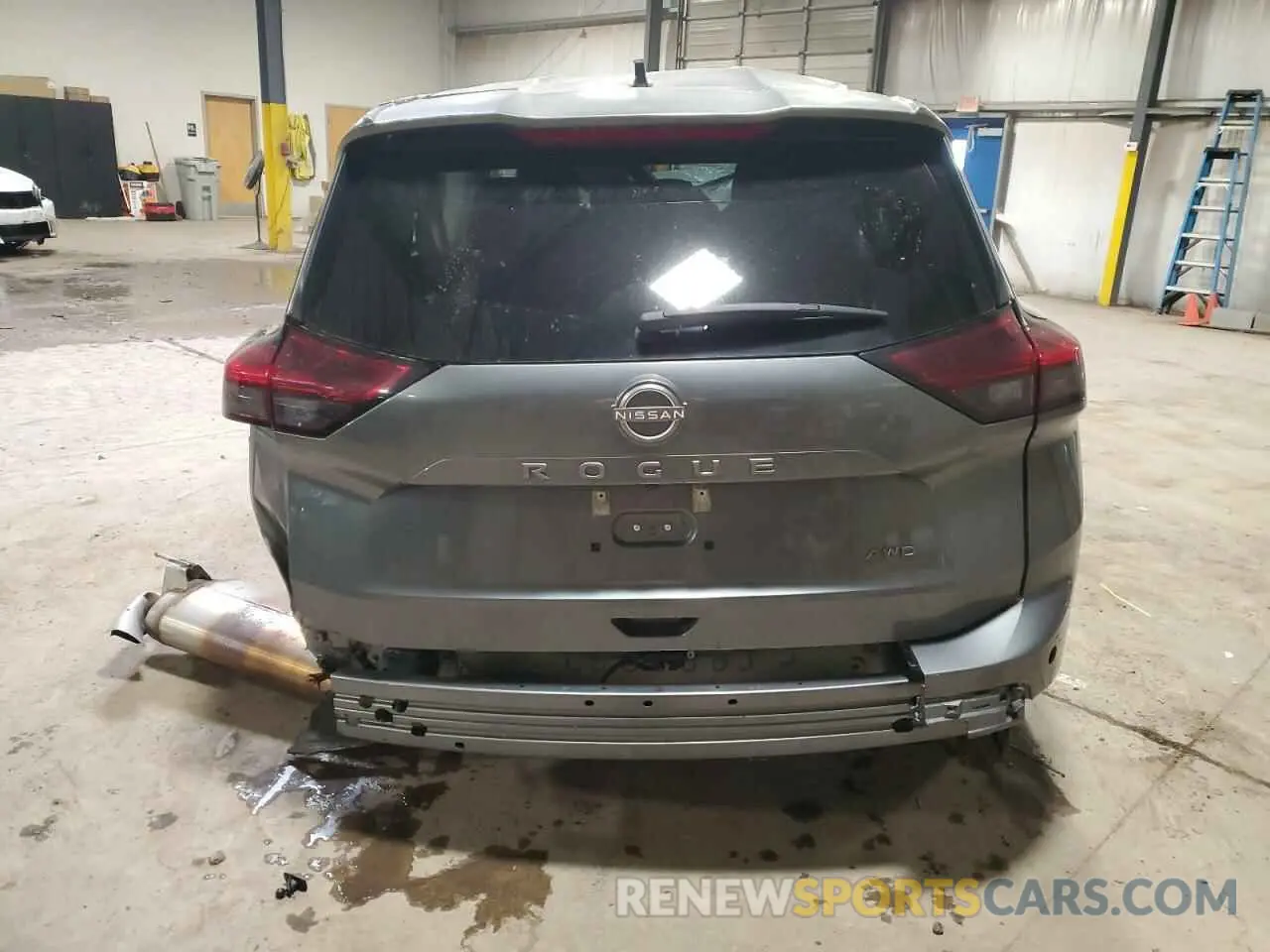 6 Photograph of a damaged car 5N1BT3AB1RC680564 NISSAN ROGUE 2024