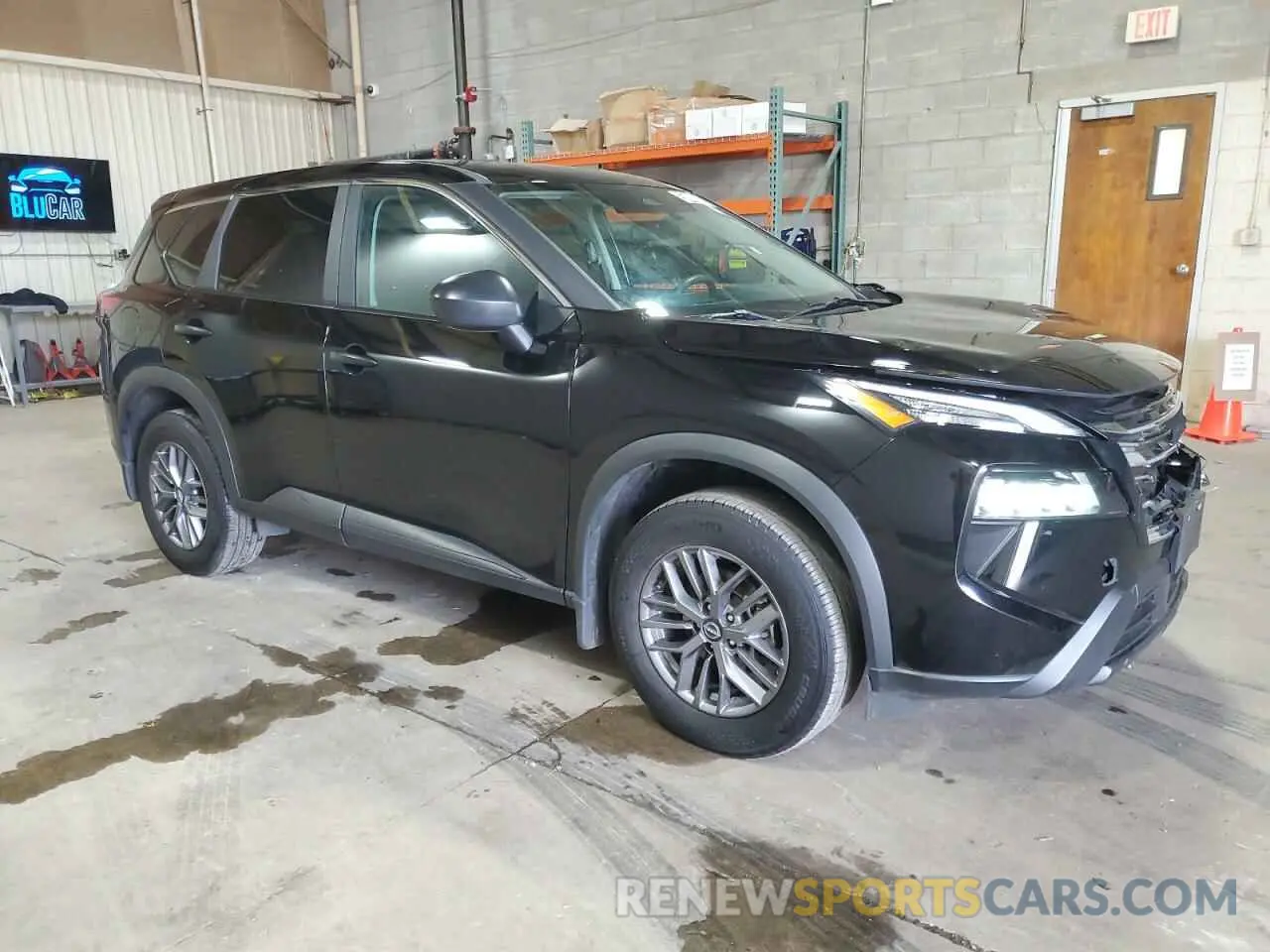 4 Photograph of a damaged car 5N1BT3AB2RC687328 NISSAN ROGUE 2024
