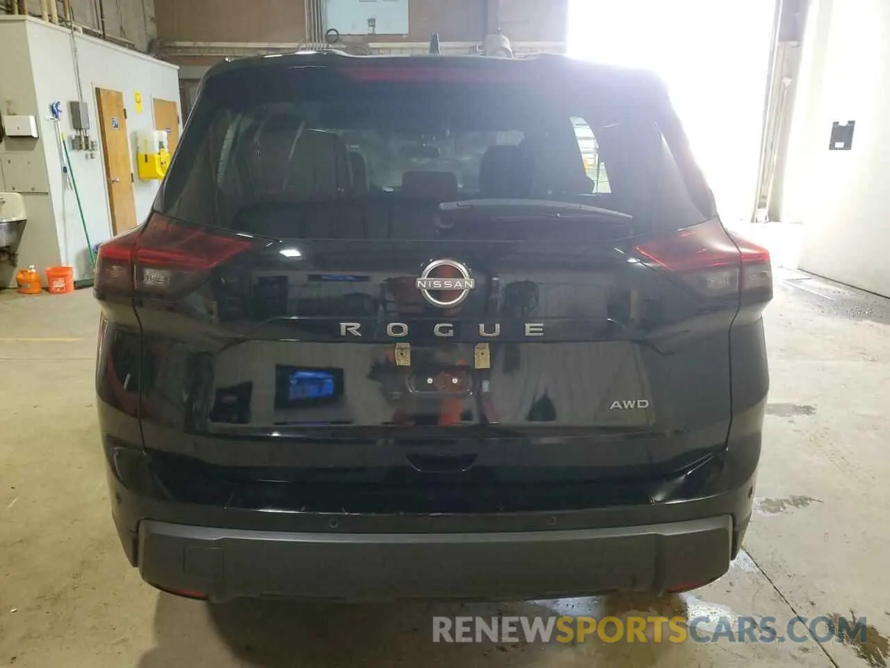 6 Photograph of a damaged car 5N1BT3AB2RC687328 NISSAN ROGUE 2024