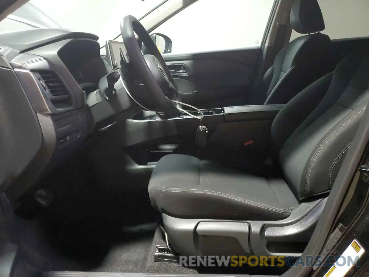 7 Photograph of a damaged car 5N1BT3AB2RC687328 NISSAN ROGUE 2024