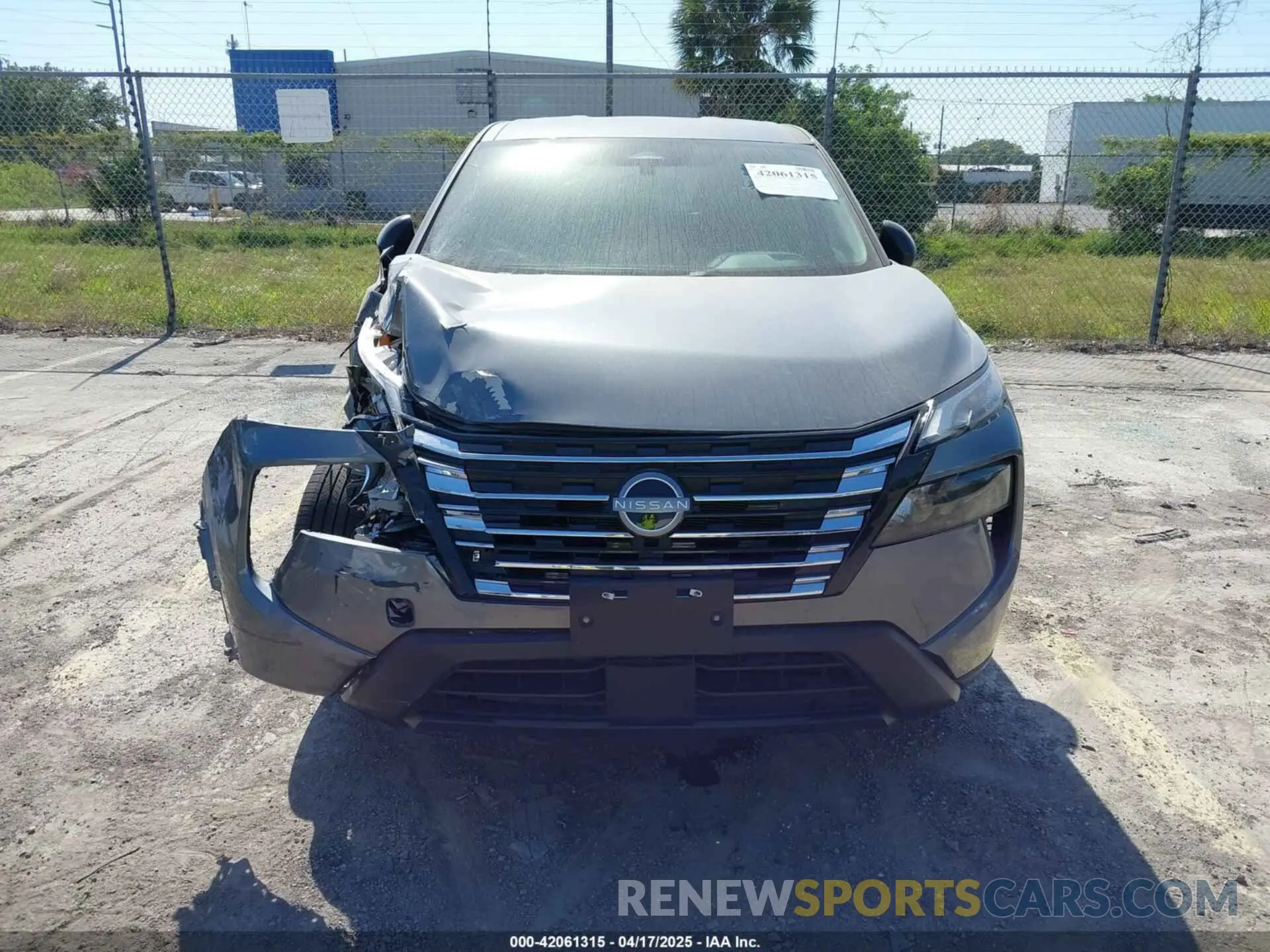 12 Photograph of a damaged car 5N1BT3AB2RC723079 NISSAN ROGUE 2024