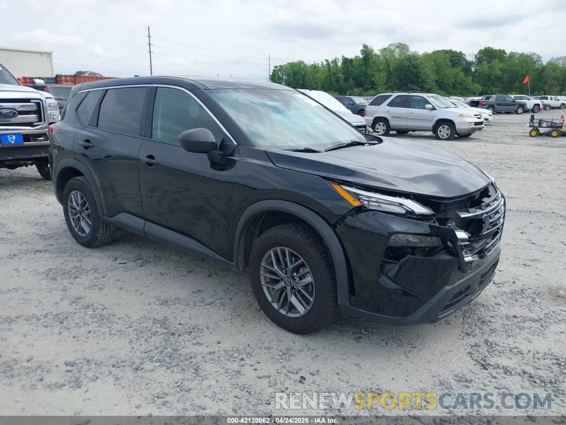 1 Photograph of a damaged car 5N1BT3AB4RC682325 NISSAN ROGUE 2024