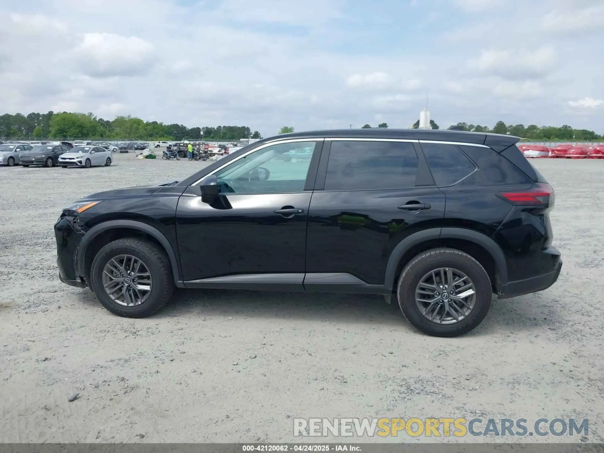 14 Photograph of a damaged car 5N1BT3AB4RC682325 NISSAN ROGUE 2024
