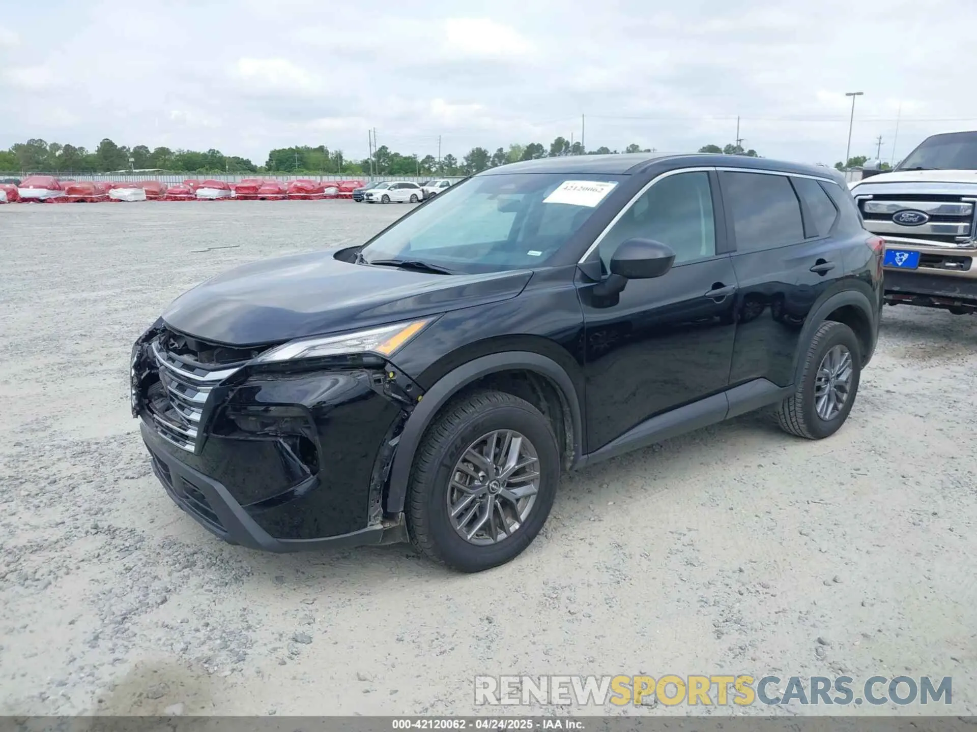 2 Photograph of a damaged car 5N1BT3AB4RC682325 NISSAN ROGUE 2024