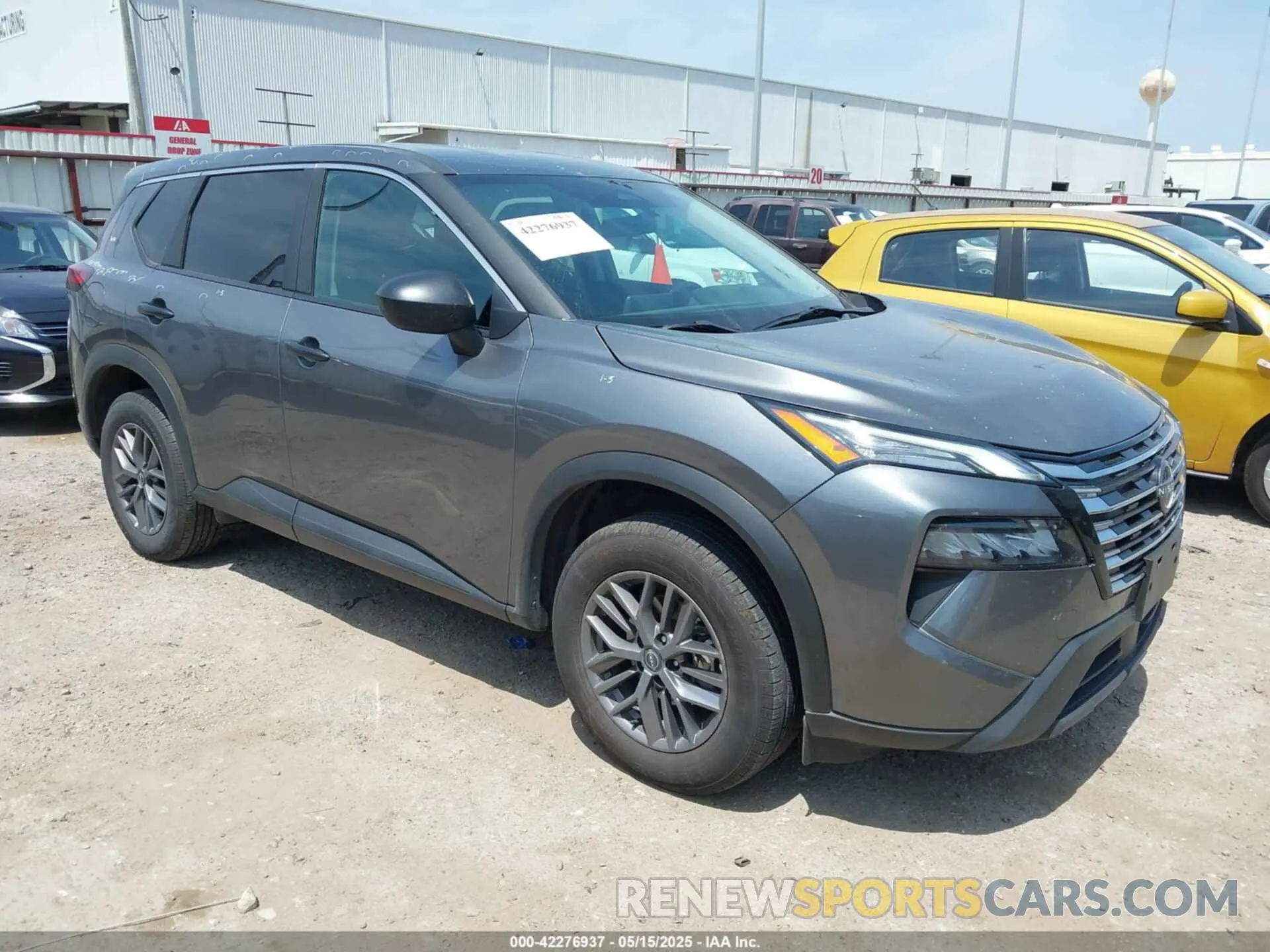 1 Photograph of a damaged car 5N1BT3AB4RC696399 NISSAN ROGUE 2024