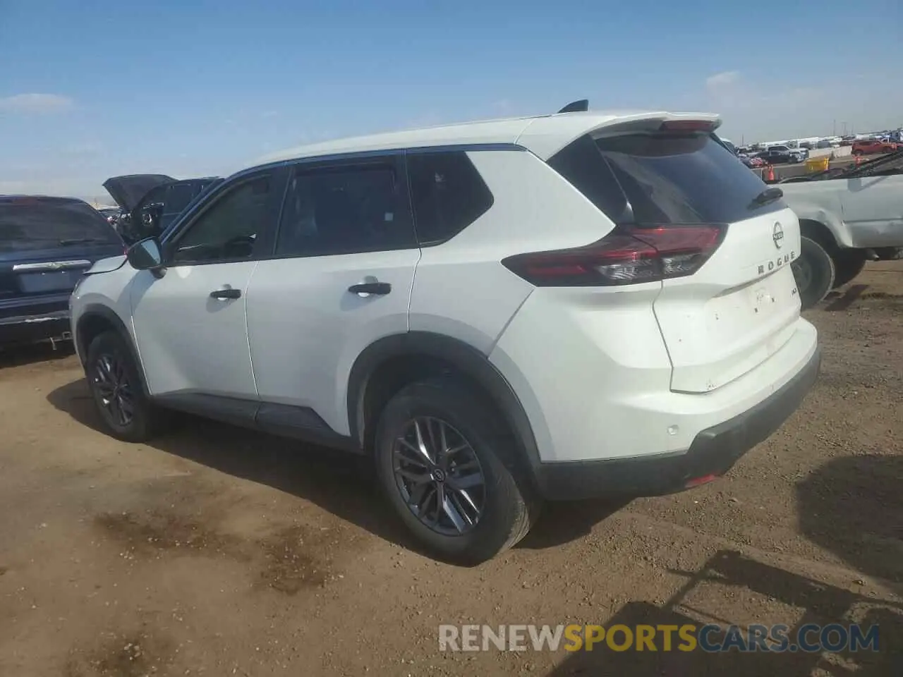 2 Photograph of a damaged car 5N1BT3AB4RC700192 NISSAN ROGUE 2024