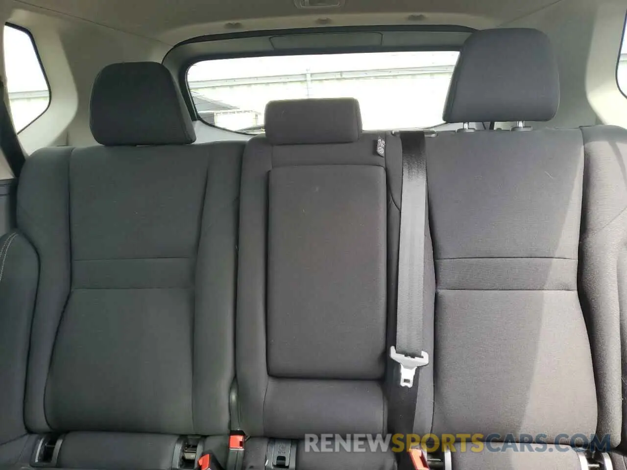 10 Photograph of a damaged car 5N1BT3AB5RC678252 NISSAN ROGUE 2024