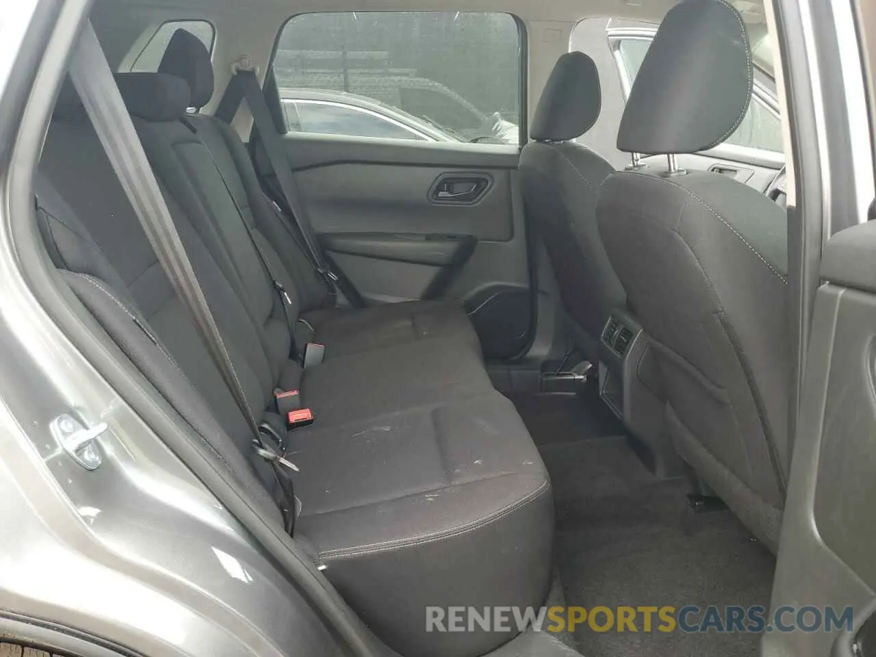11 Photograph of a damaged car 5N1BT3AB5RC678252 NISSAN ROGUE 2024