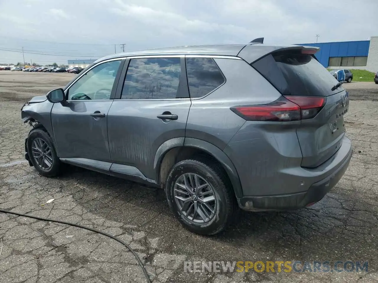 2 Photograph of a damaged car 5N1BT3AB5RC678252 NISSAN ROGUE 2024