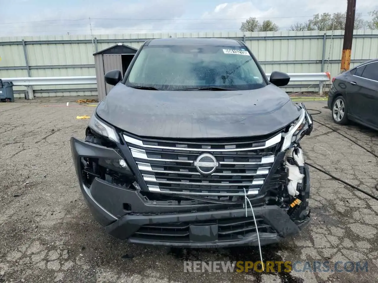 5 Photograph of a damaged car 5N1BT3AB5RC678252 NISSAN ROGUE 2024