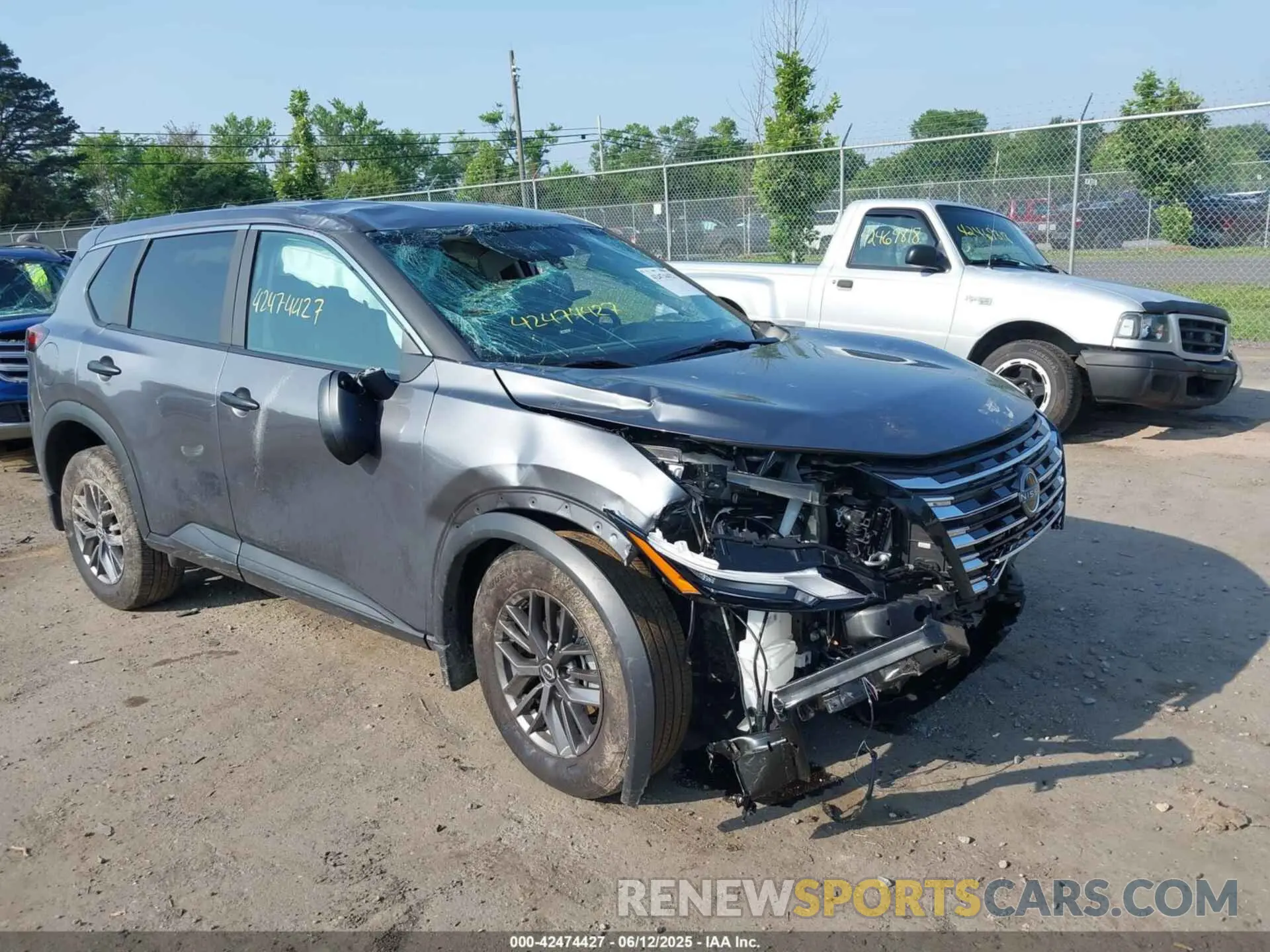 1 Photograph of a damaged car 5N1BT3AB5RC761390 NISSAN ROGUE 2024
