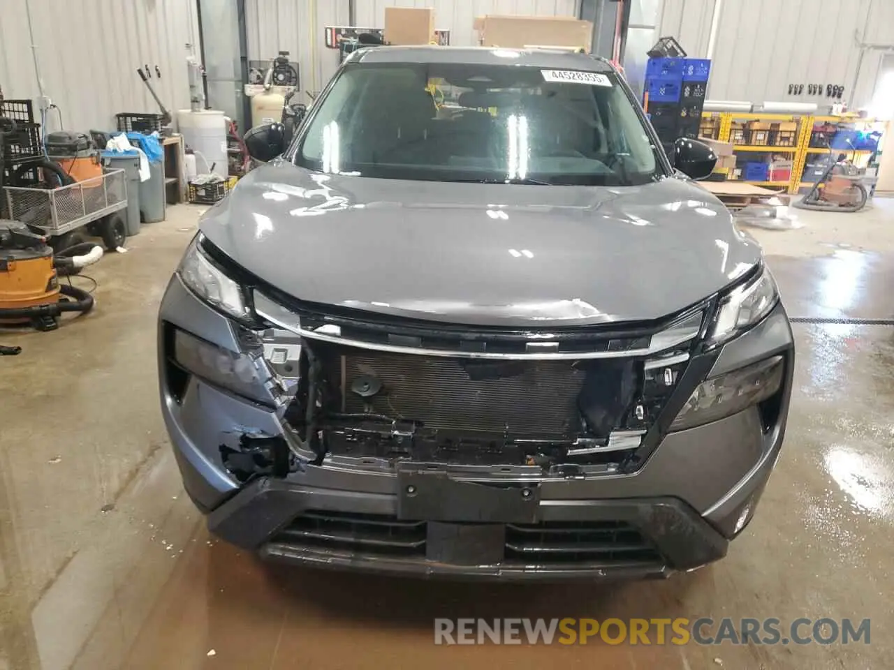 5 Photograph of a damaged car 5N1BT3AB6RC674064 NISSAN ROGUE 2024