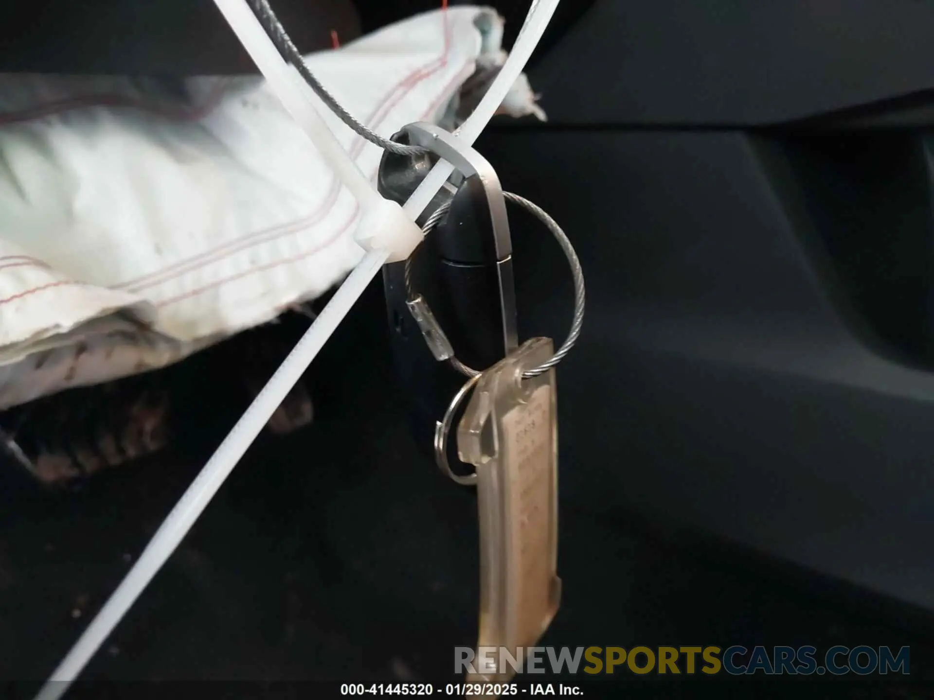 11 Photograph of a damaged car 5N1BT3AB7RC671402 NISSAN ROGUE 2024