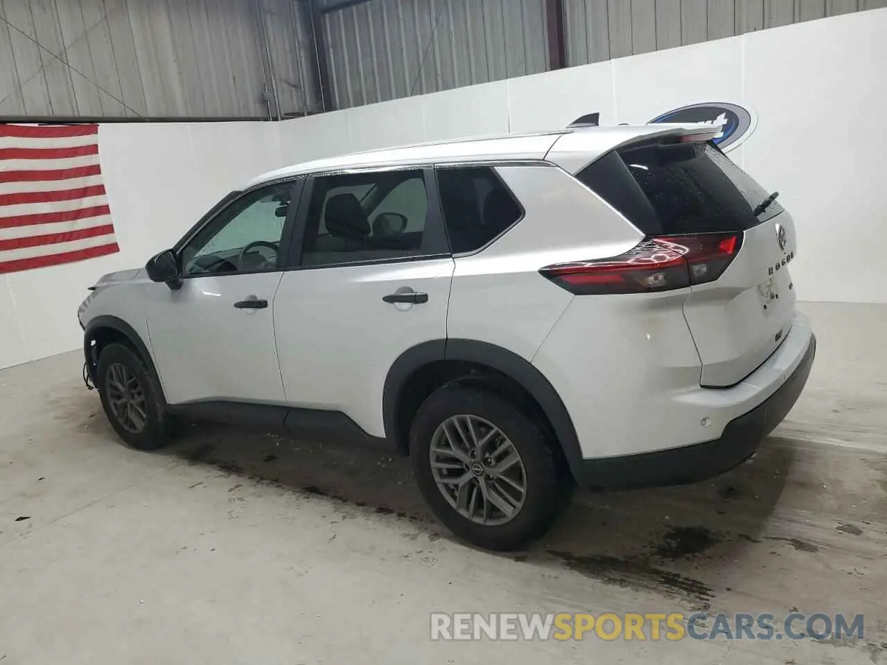 2 Photograph of a damaged car 5N1BT3AB7RC672131 NISSAN ROGUE 2024
