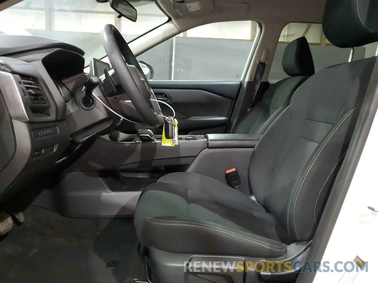 7 Photograph of a damaged car 5N1BT3AB7RC697689 NISSAN ROGUE 2024
