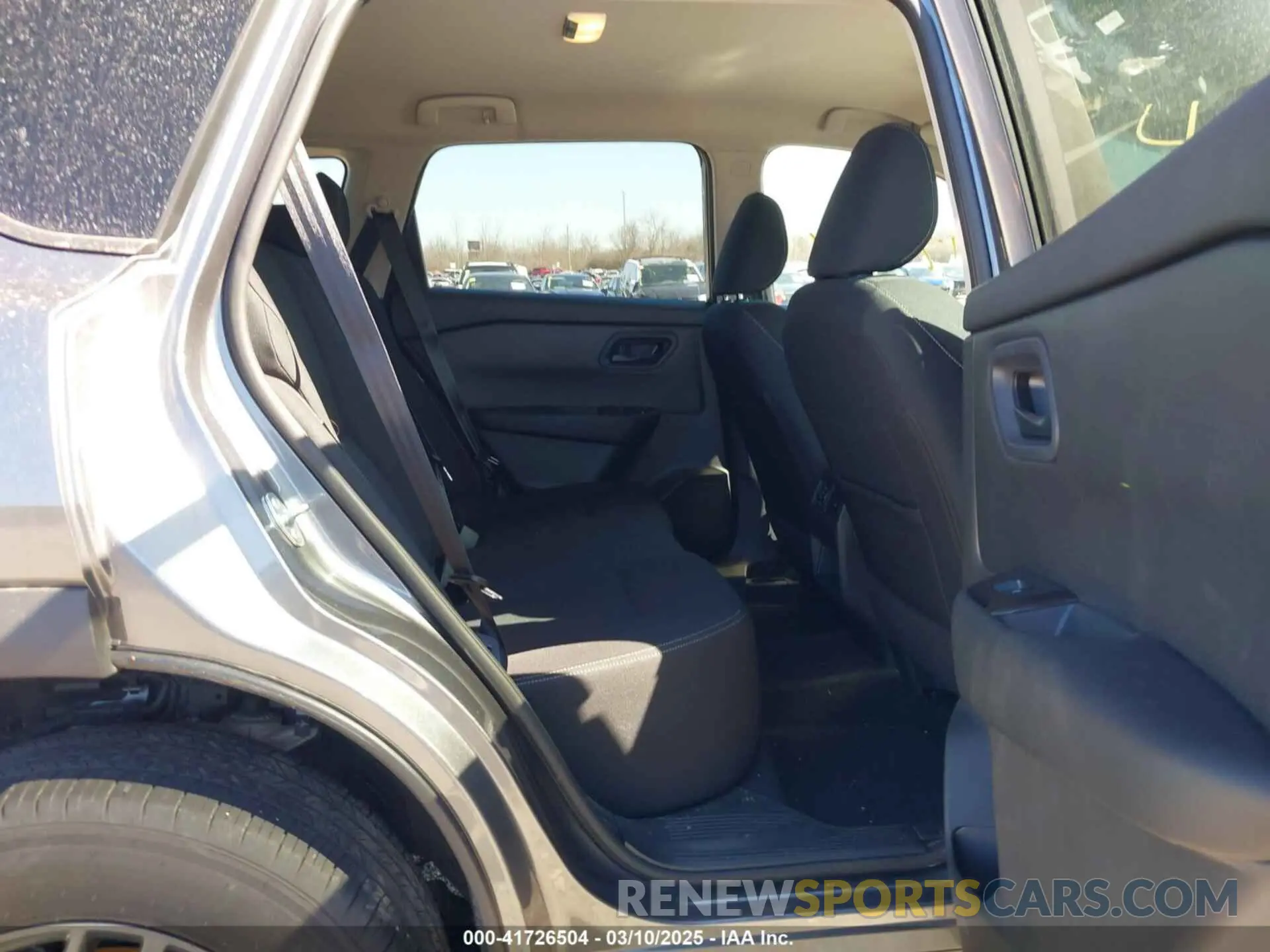 8 Photograph of a damaged car 5N1BT3AB7RC704009 NISSAN ROGUE 2024