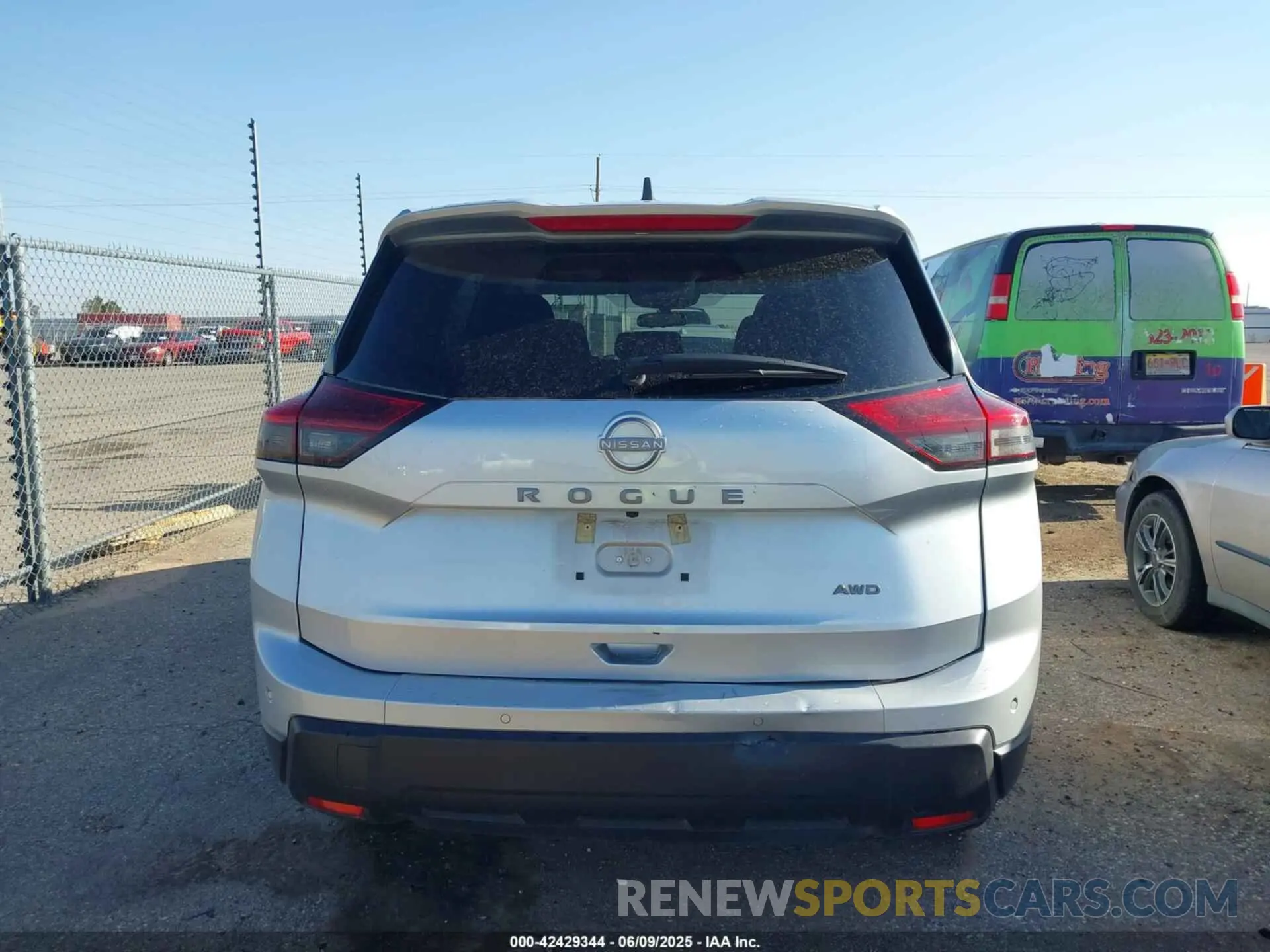 16 Photograph of a damaged car 5N1BT3AB8RC697958 NISSAN ROGUE 2024