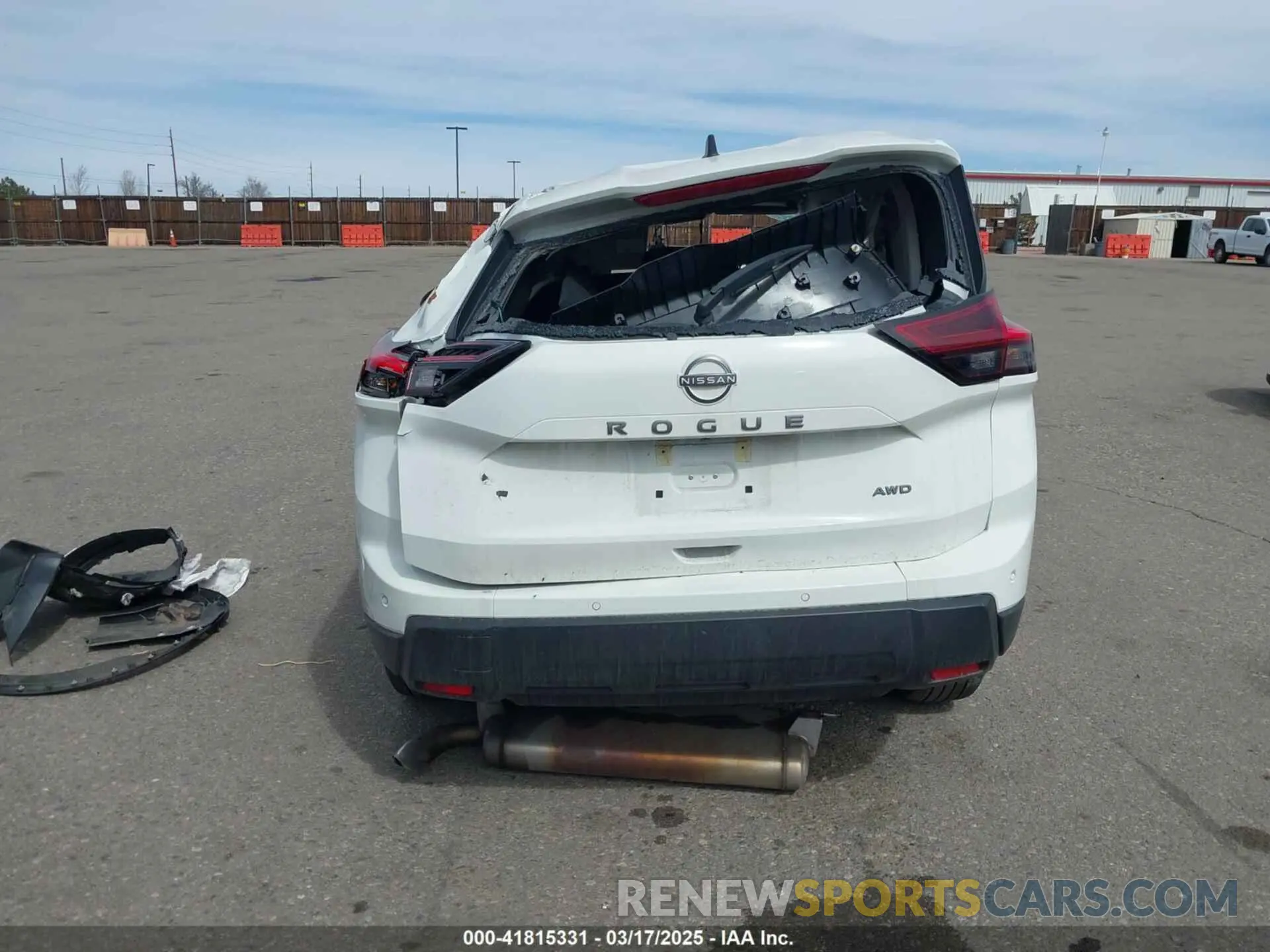 17 Photograph of a damaged car 5N1BT3AB8RC700521 NISSAN ROGUE 2024