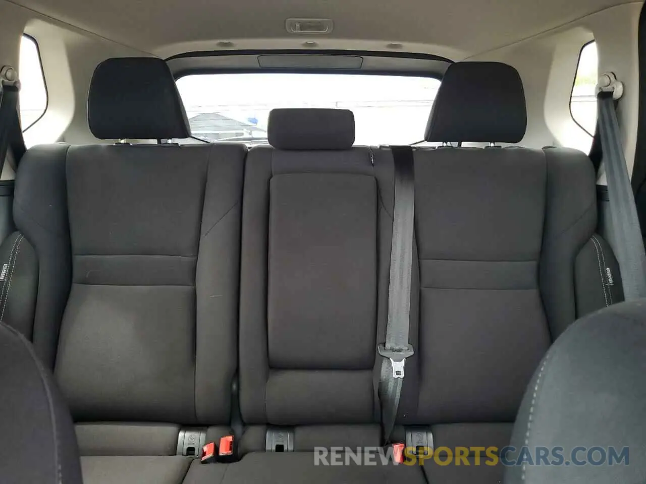 10 Photograph of a damaged car 5N1BT3ABXRC691837 NISSAN ROGUE 2024