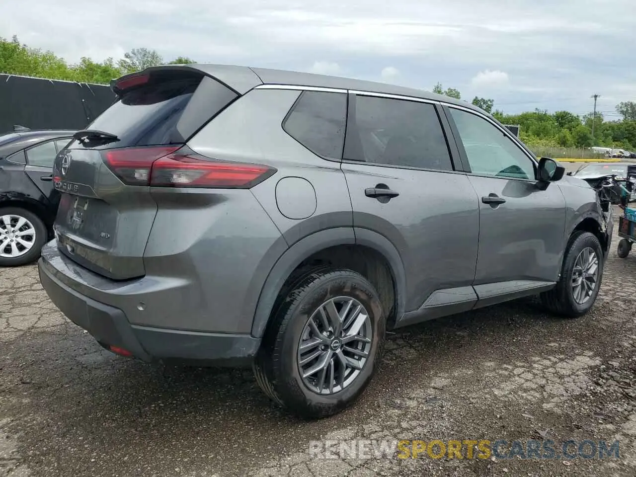 3 Photograph of a damaged car 5N1BT3ABXRC691837 NISSAN ROGUE 2024