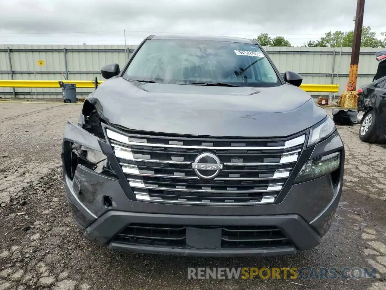 5 Photograph of a damaged car 5N1BT3ABXRC691837 NISSAN ROGUE 2024