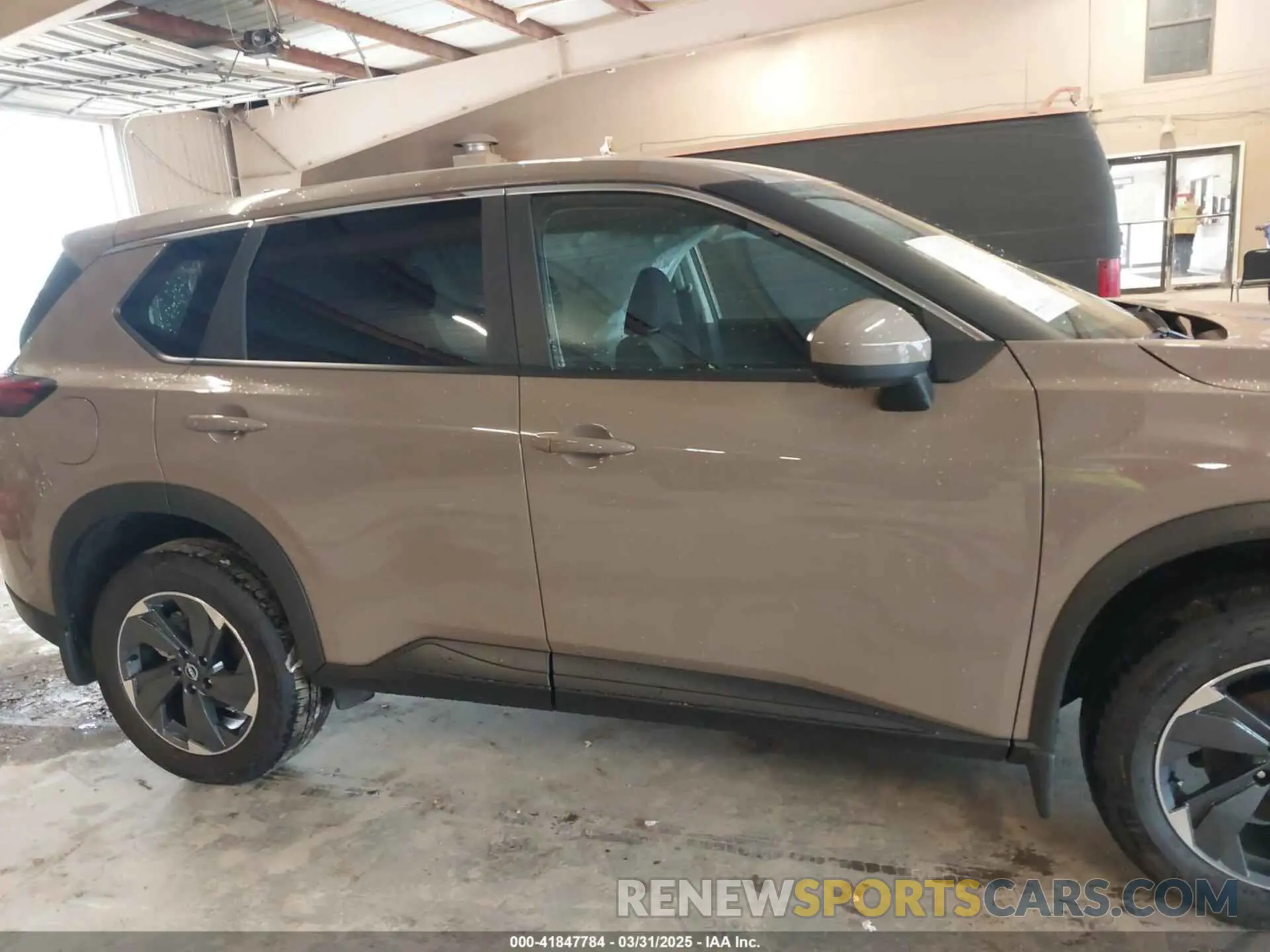 13 Photograph of a damaged car 5N1BT3BA0RC756233 NISSAN ROGUE 2024