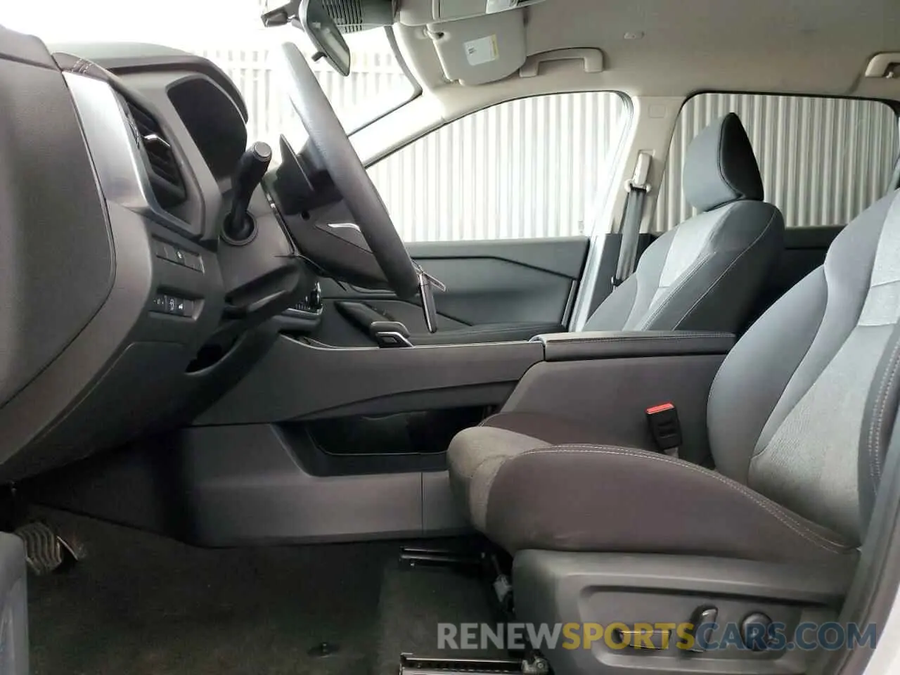 7 Photograph of a damaged car 5N1BT3BA1RC677606 NISSAN ROGUE 2024