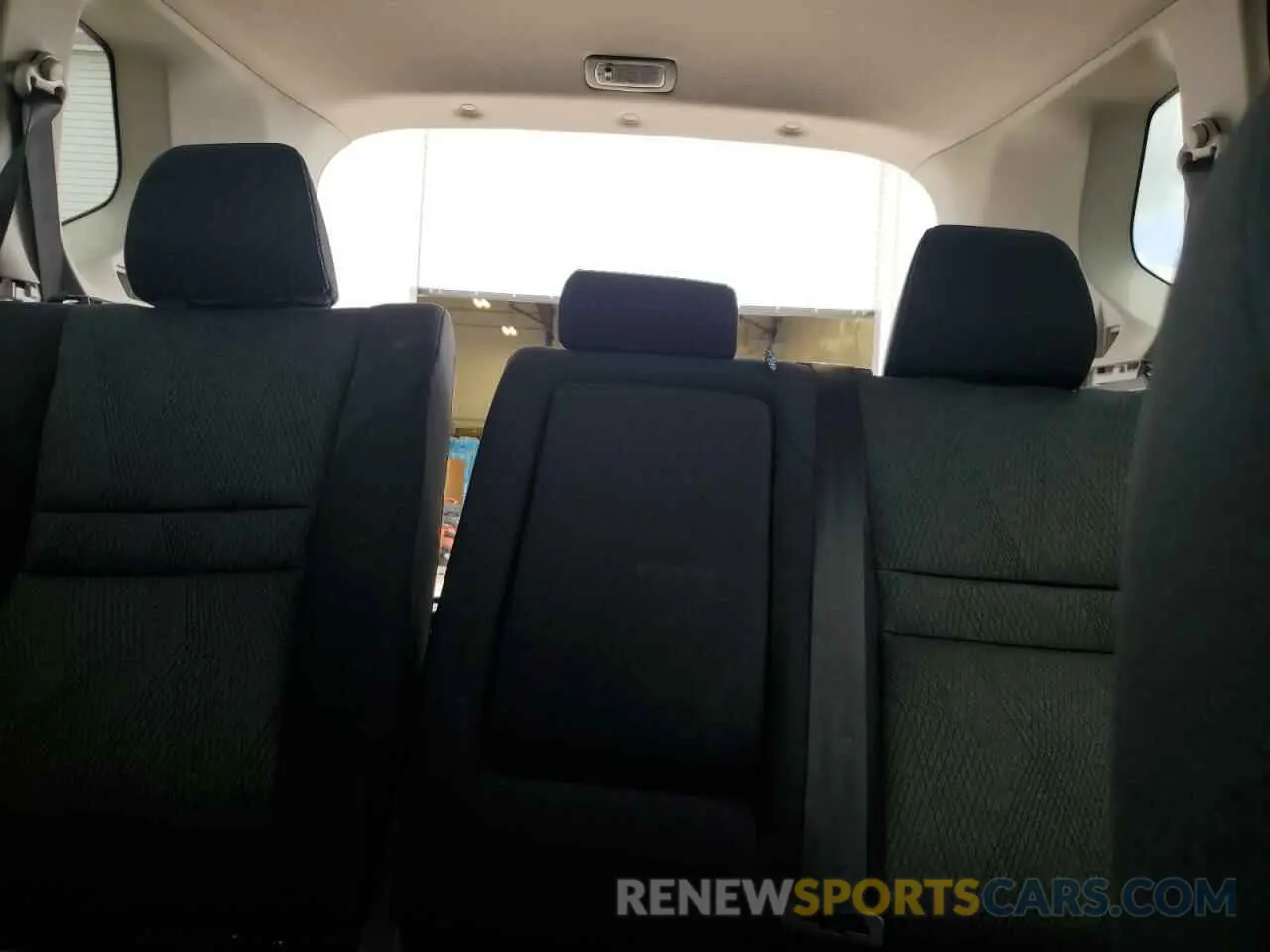 10 Photograph of a damaged car 5N1BT3BA1RC696186 NISSAN ROGUE 2024