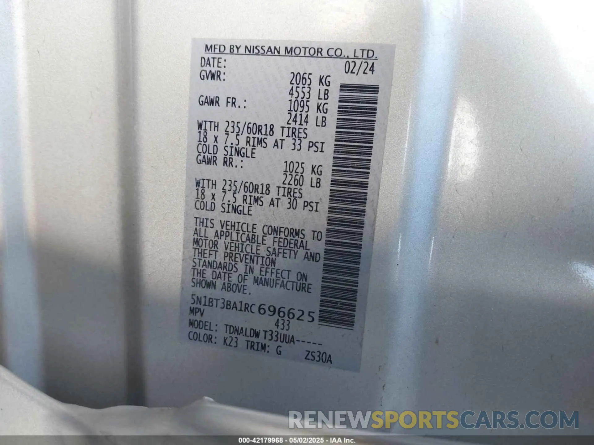 9 Photograph of a damaged car 5N1BT3BA1RC696625 NISSAN ROGUE 2024