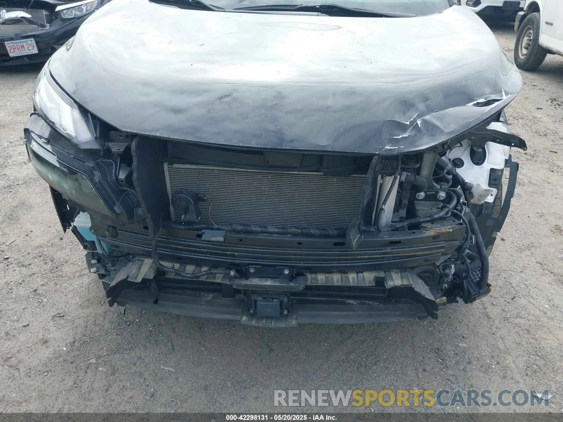 18 Photograph of a damaged car 5N1BT3BA1RC705503 NISSAN ROGUE 2024