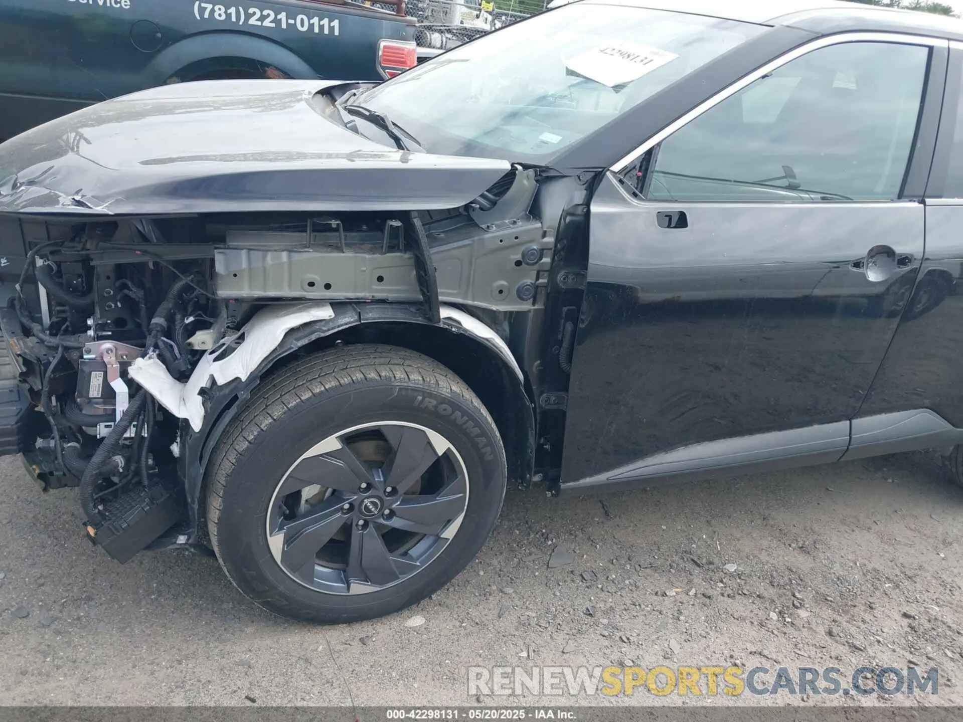 6 Photograph of a damaged car 5N1BT3BA1RC705503 NISSAN ROGUE 2024