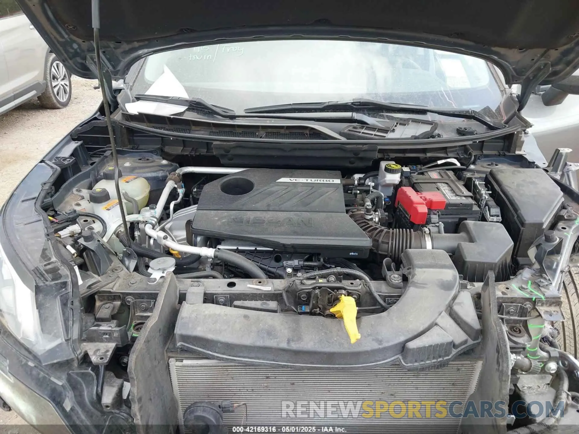 10 Photograph of a damaged car 5N1BT3BA2RC684385 NISSAN ROGUE 2024