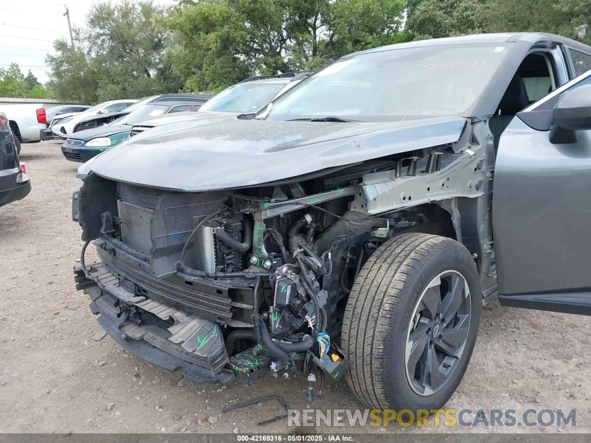 6 Photograph of a damaged car 5N1BT3BA2RC684385 NISSAN ROGUE 2024