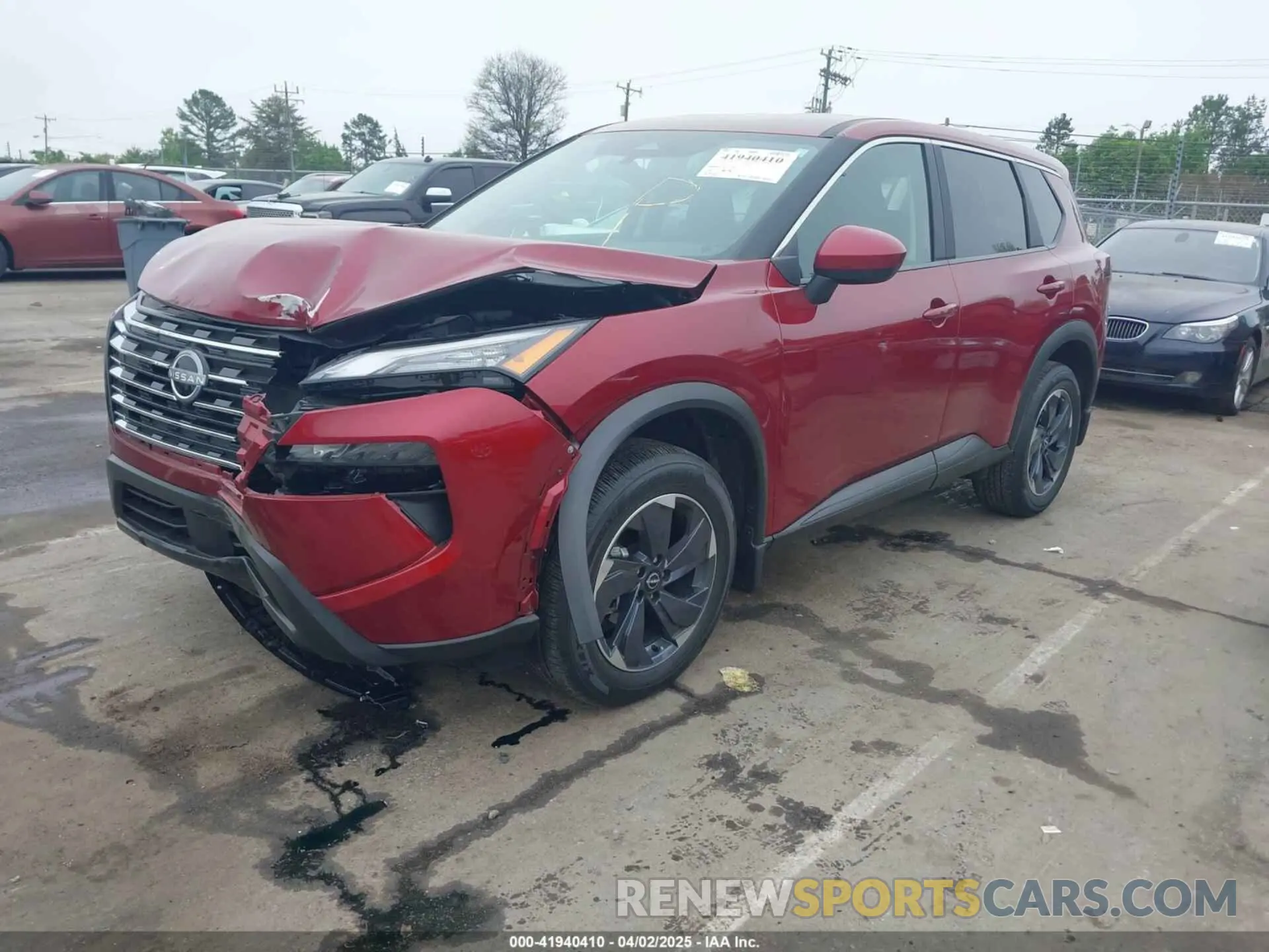 2 Photograph of a damaged car 5N1BT3BA2RC737683 NISSAN ROGUE 2024