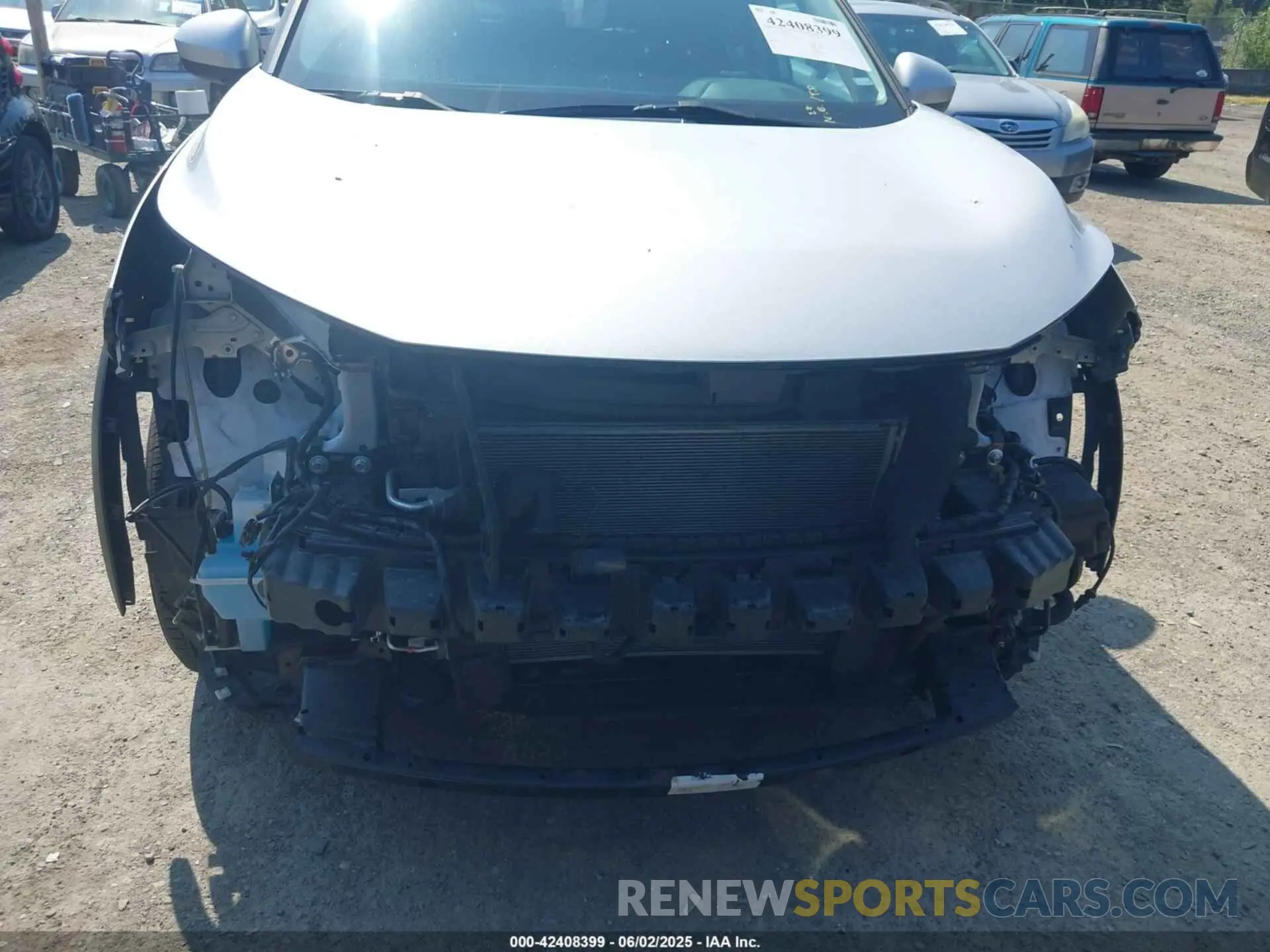 6 Photograph of a damaged car 5N1BT3BA4RC678510 NISSAN ROGUE 2024