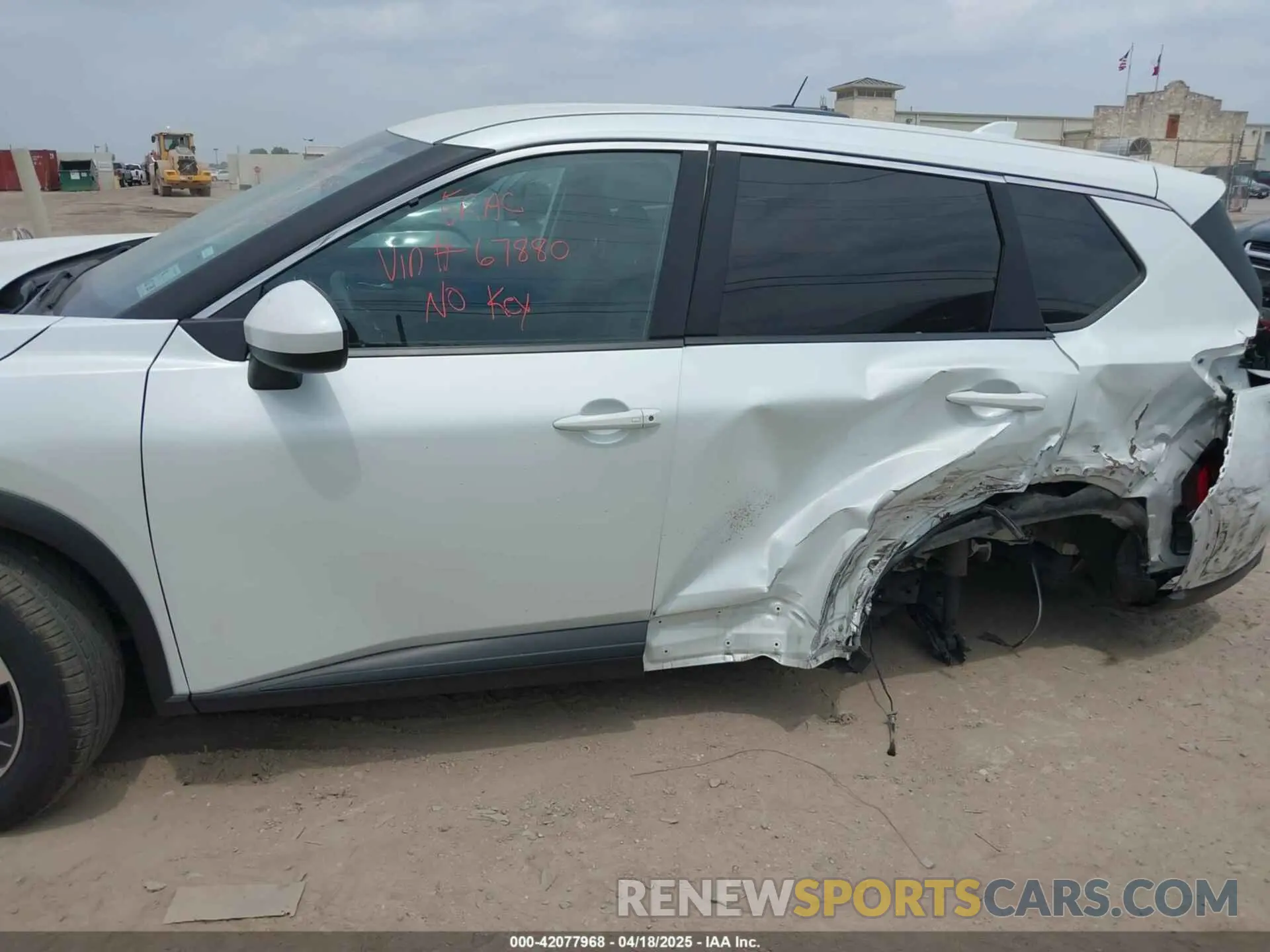 14 Photograph of a damaged car 5N1BT3BA4RC678880 NISSAN ROGUE 2024