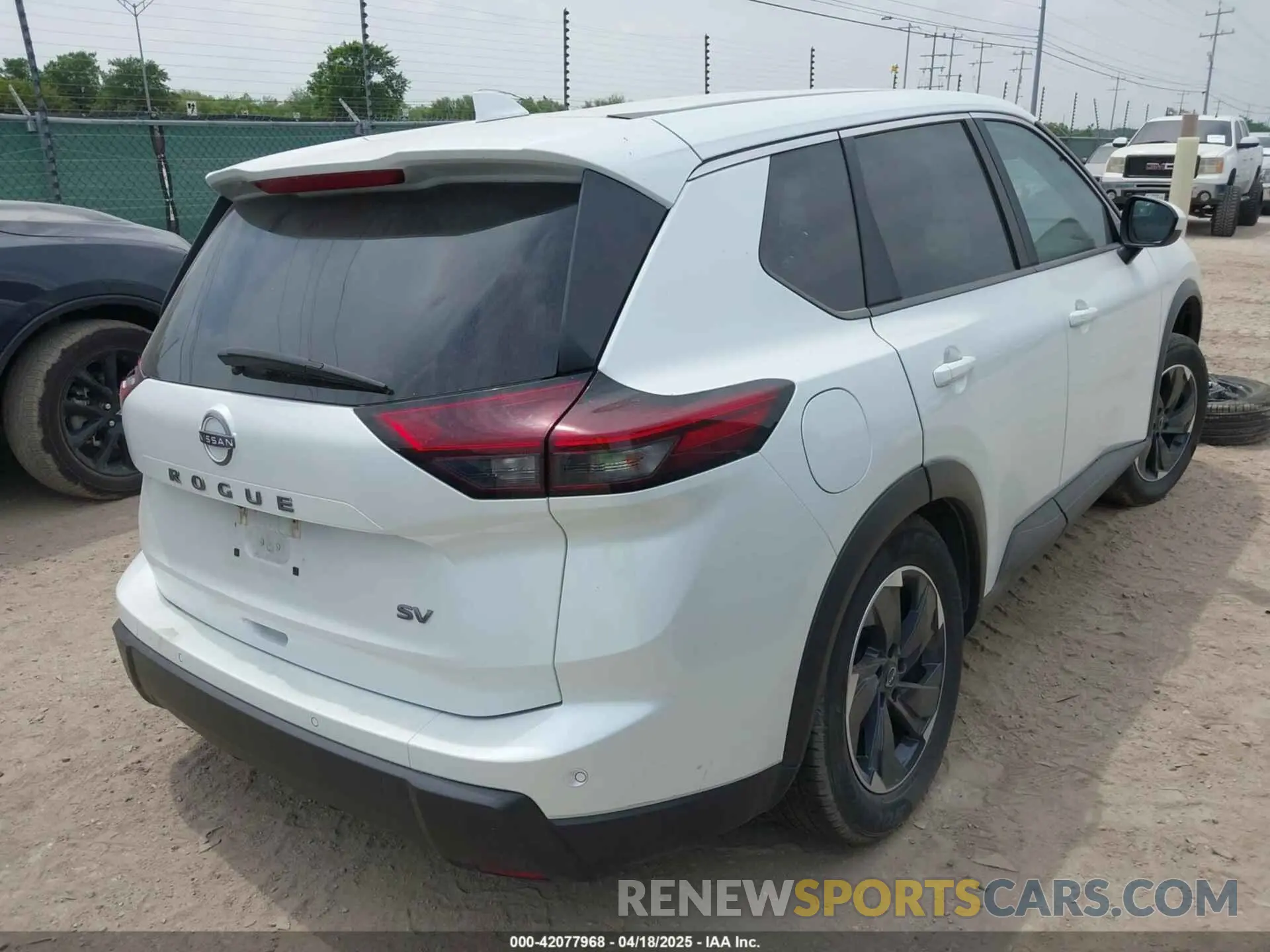 4 Photograph of a damaged car 5N1BT3BA4RC678880 NISSAN ROGUE 2024