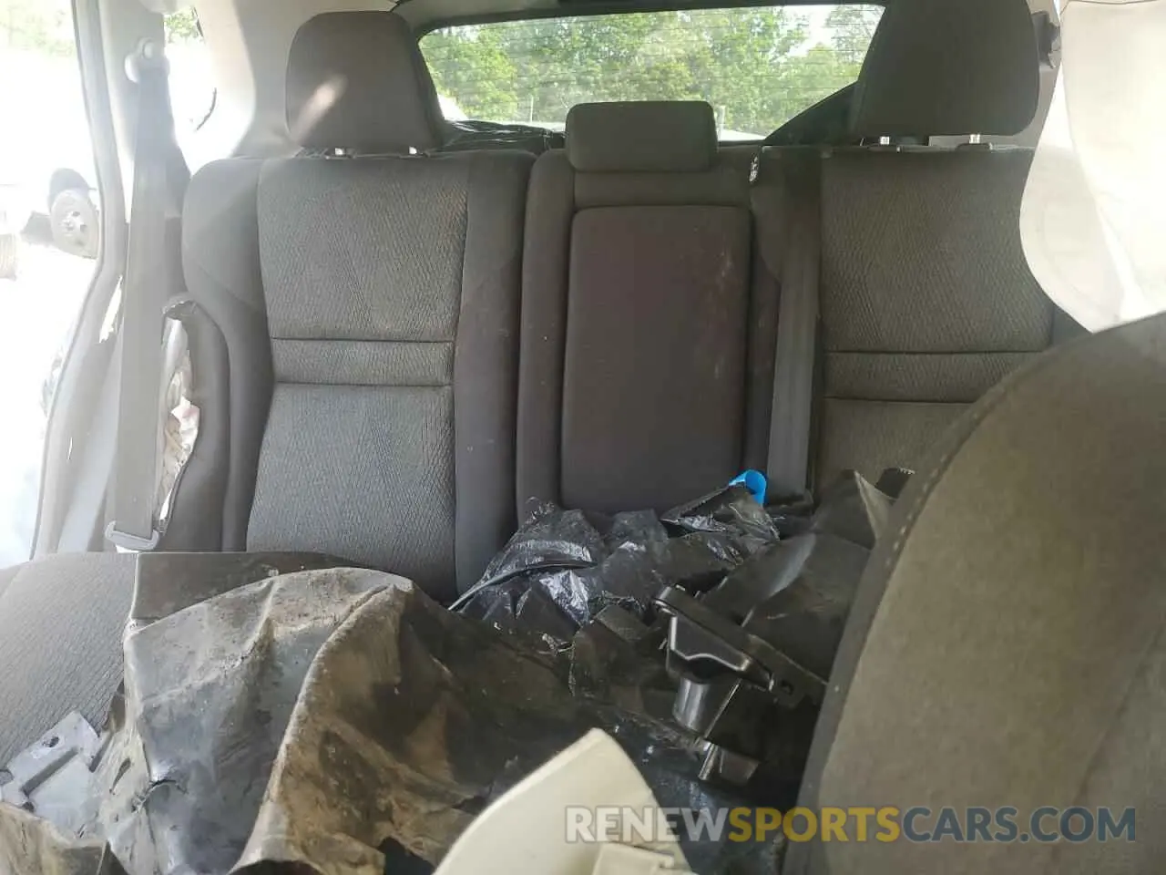 10 Photograph of a damaged car 5N1BT3BA4RC698076 NISSAN ROGUE 2024