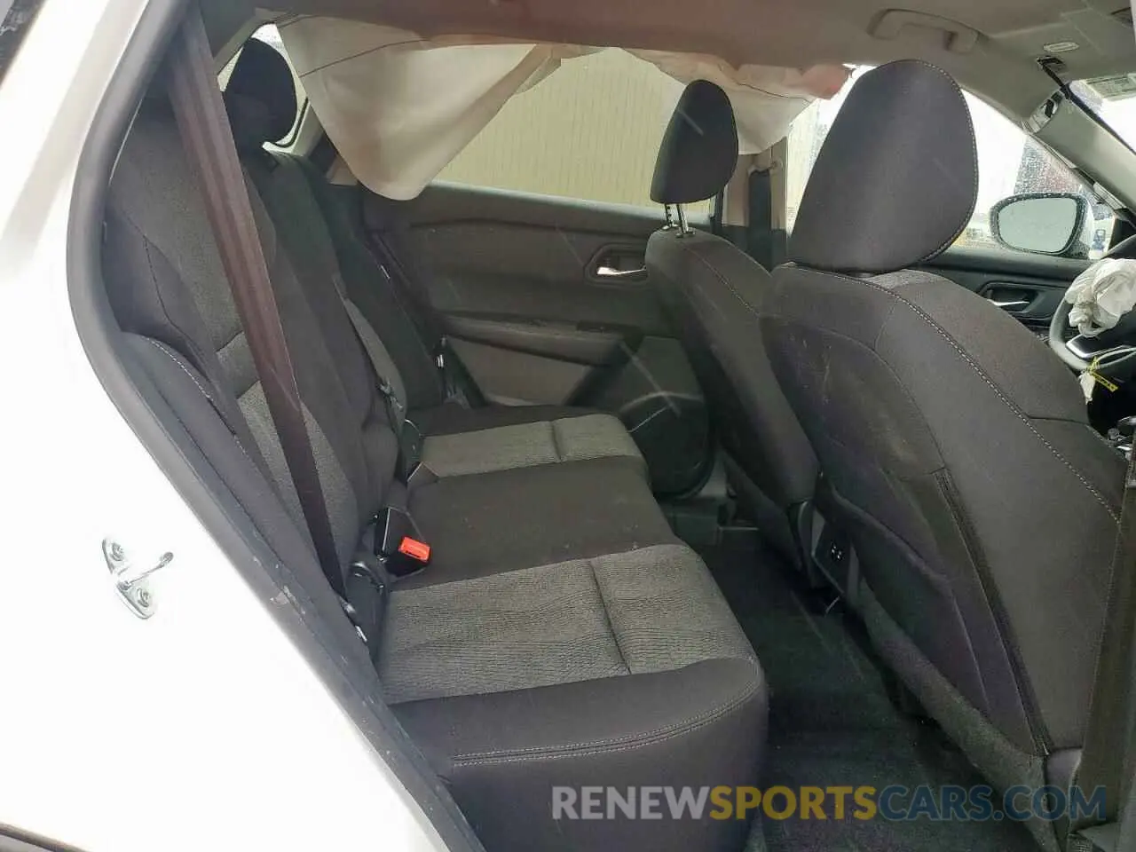 11 Photograph of a damaged car 5N1BT3BA4RC752931 NISSAN ROGUE 2024
