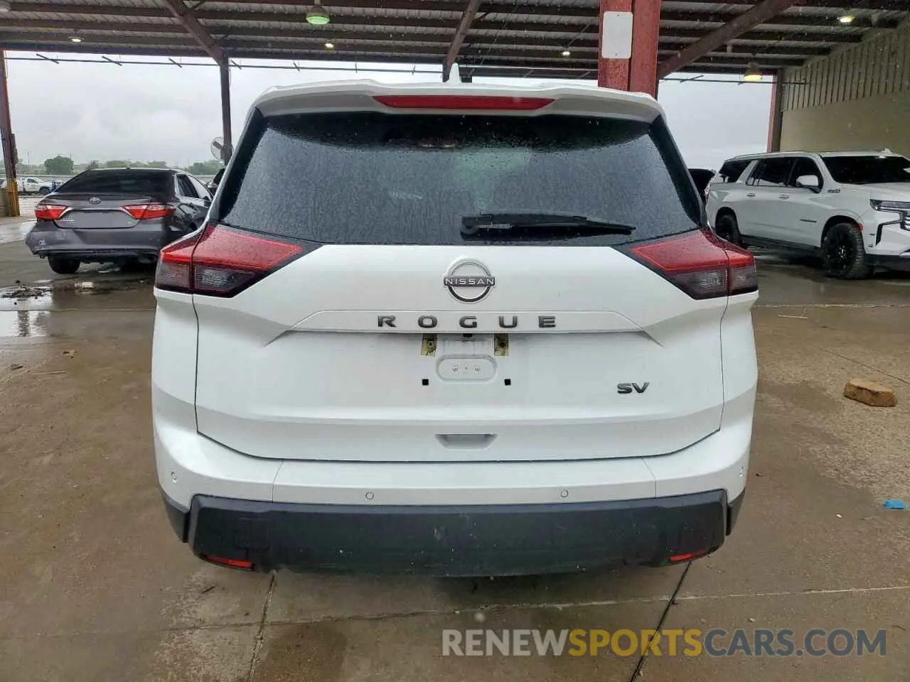 6 Photograph of a damaged car 5N1BT3BA4RC752931 NISSAN ROGUE 2024