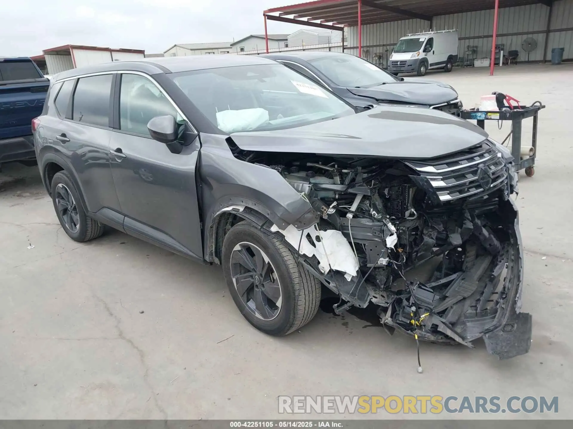 1 Photograph of a damaged car 5N1BT3BA5RC675079 NISSAN ROGUE 2024