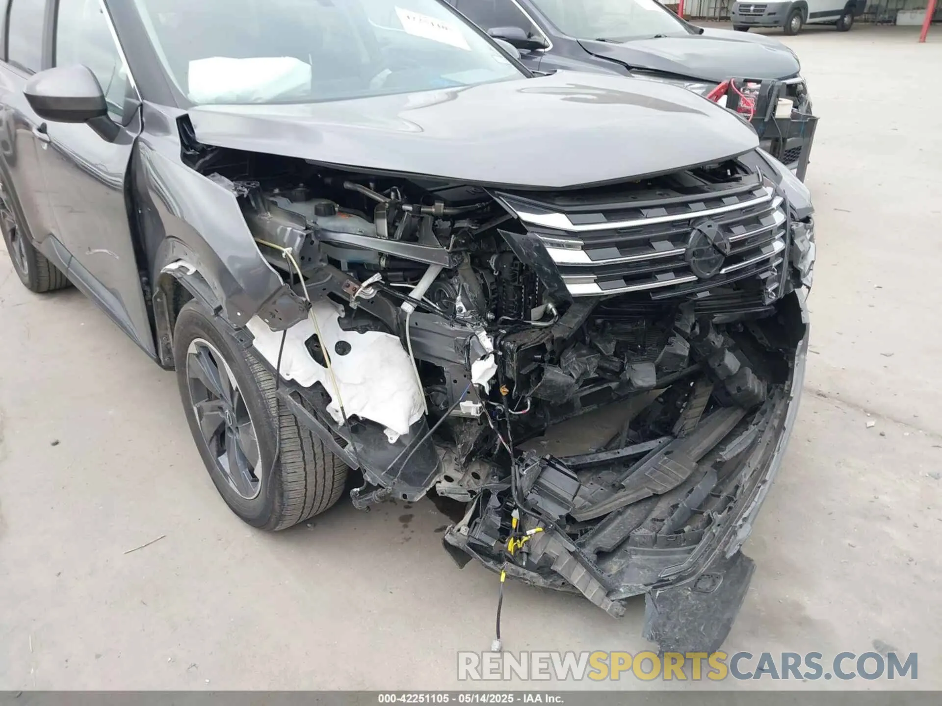 6 Photograph of a damaged car 5N1BT3BA5RC675079 NISSAN ROGUE 2024