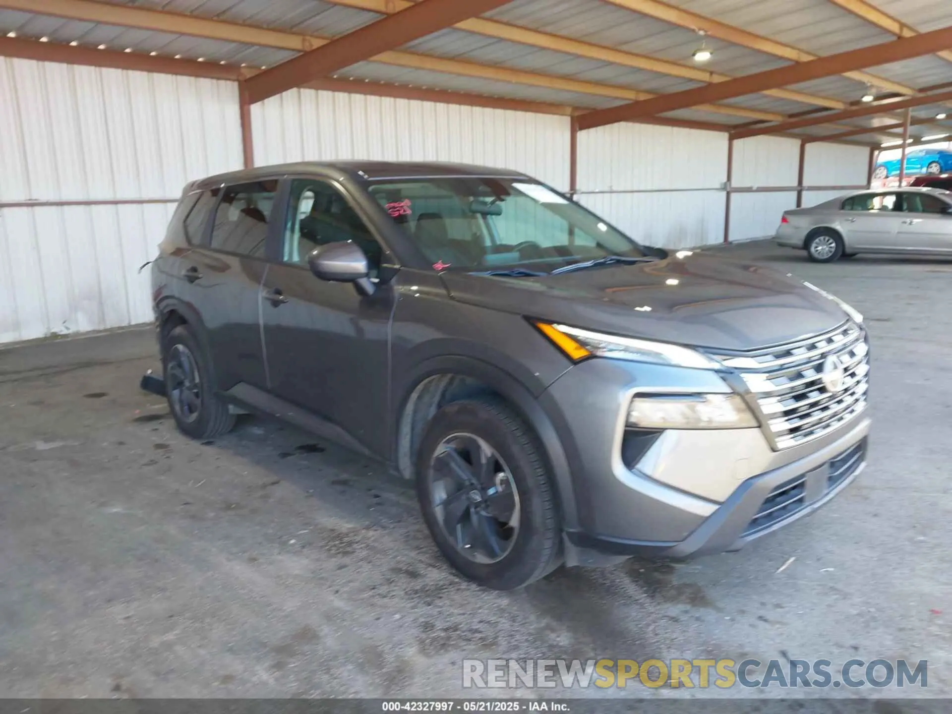 1 Photograph of a damaged car 5N1BT3BA5RC683943 NISSAN ROGUE 2024