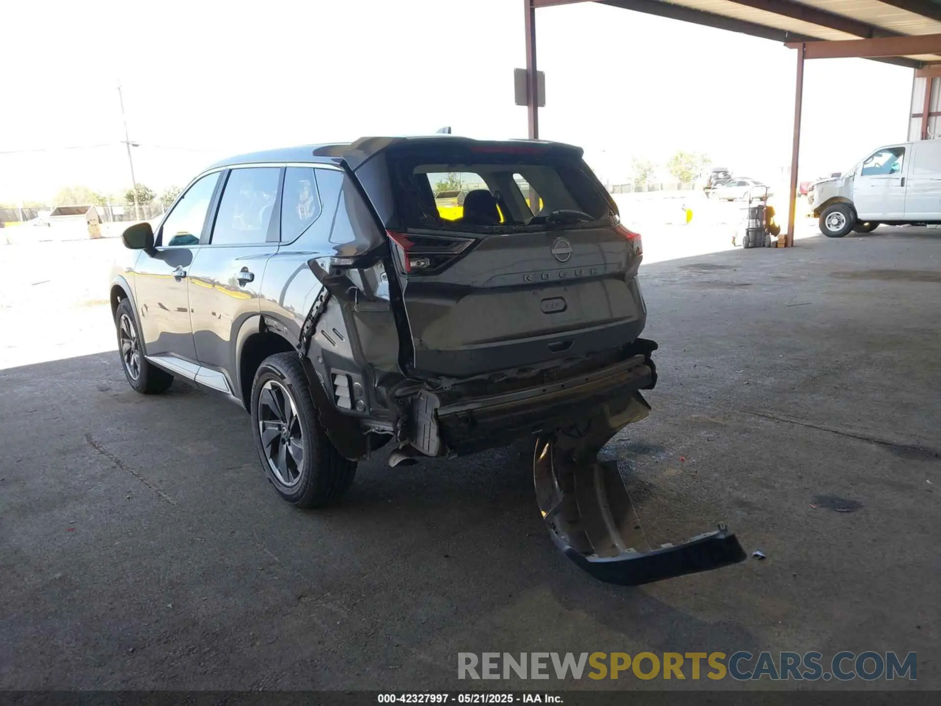 6 Photograph of a damaged car 5N1BT3BA5RC683943 NISSAN ROGUE 2024