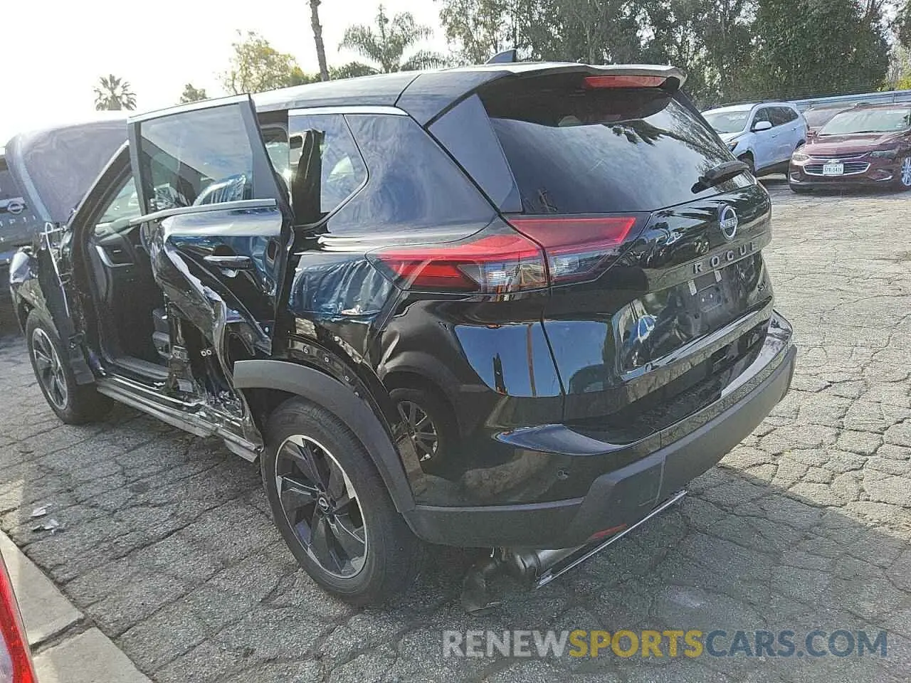 2 Photograph of a damaged car 5N1BT3BA5RC691055 NISSAN ROGUE 2024