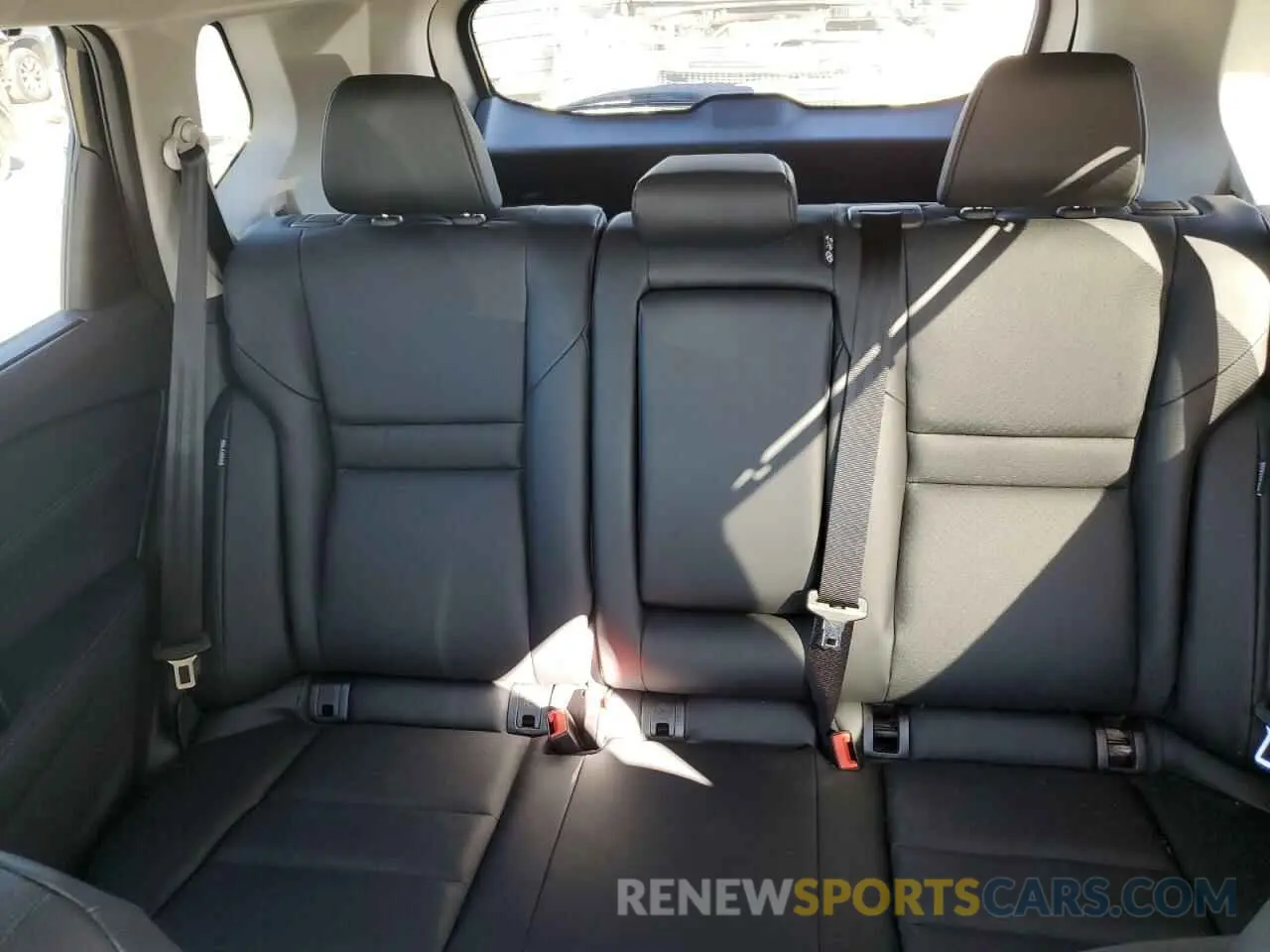 10 Photograph of a damaged car 5N1BT3BA5RC719064 NISSAN ROGUE 2024