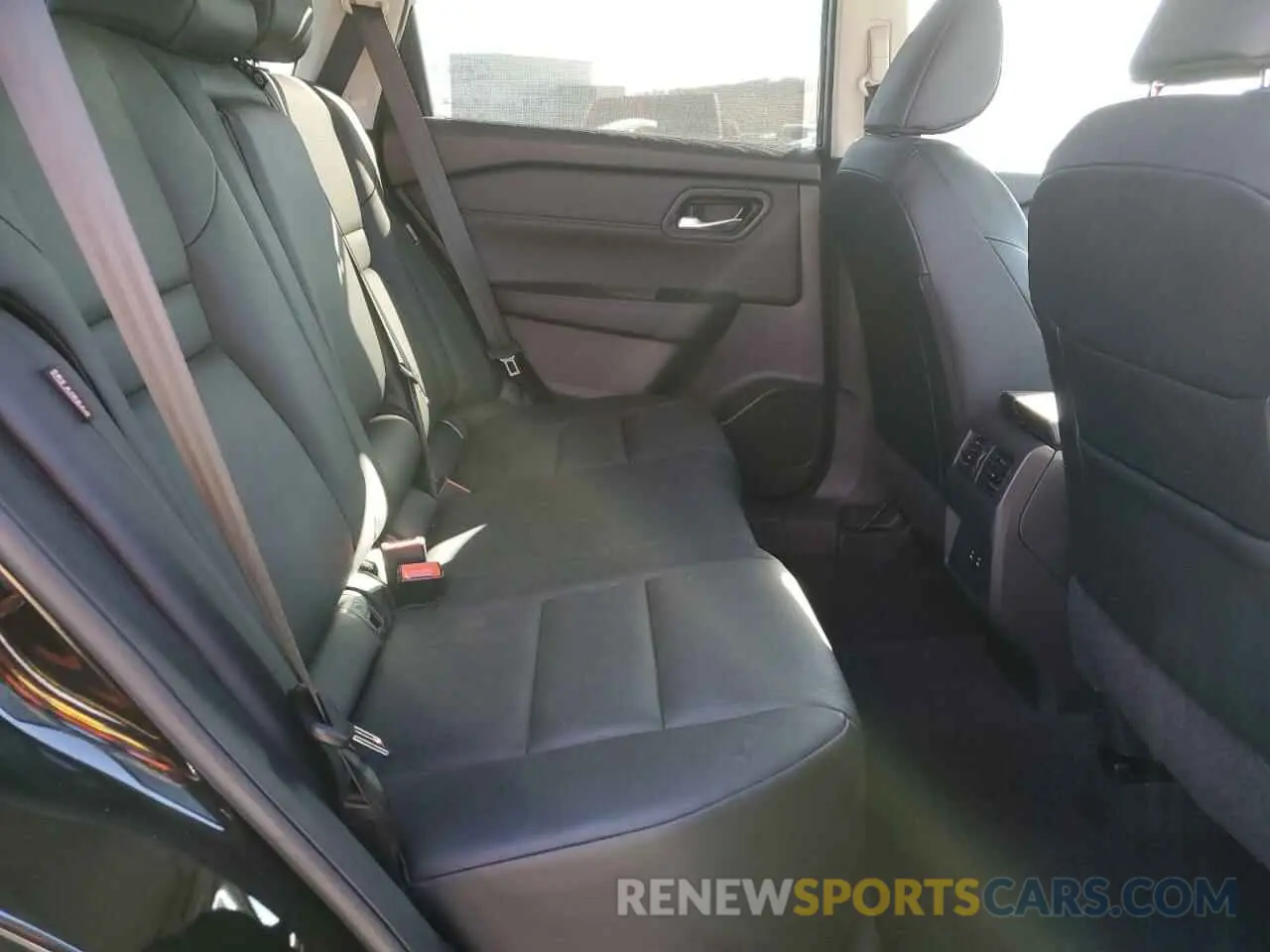 11 Photograph of a damaged car 5N1BT3BA5RC719064 NISSAN ROGUE 2024