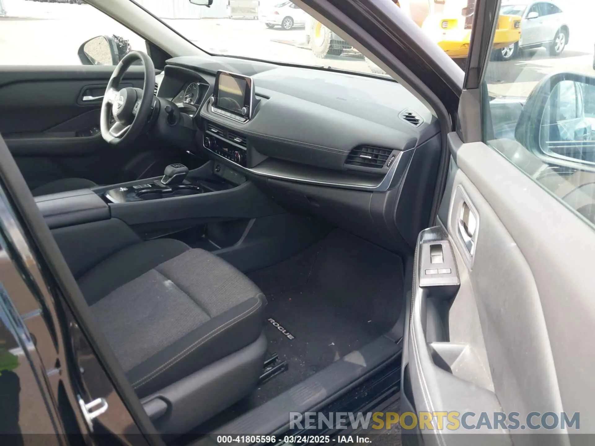 5 Photograph of a damaged car 5N1BT3BA6RC687306 NISSAN ROGUE 2024