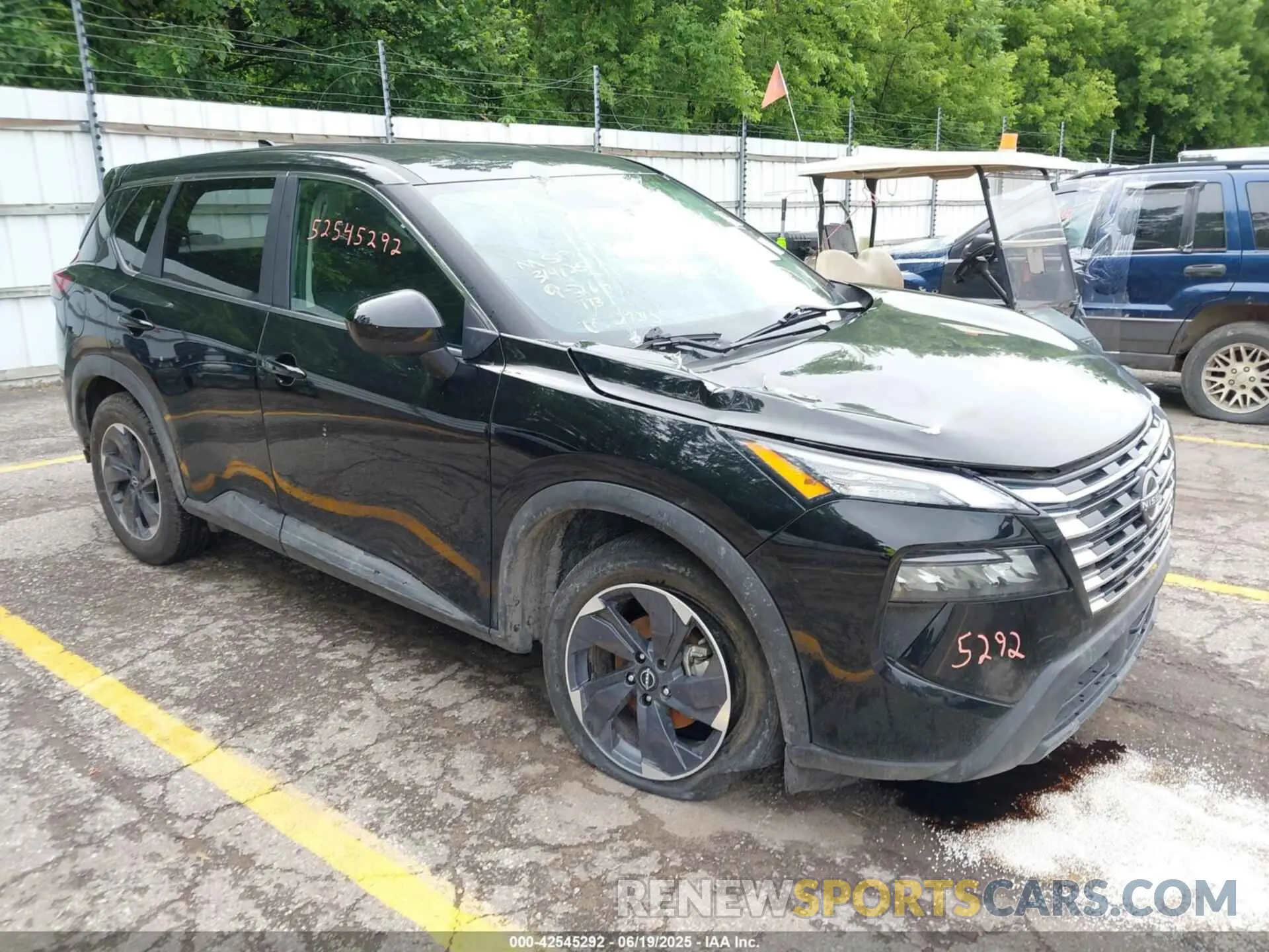 1 Photograph of a damaged car 5N1BT3BA6RC689265 NISSAN ROGUE 2024